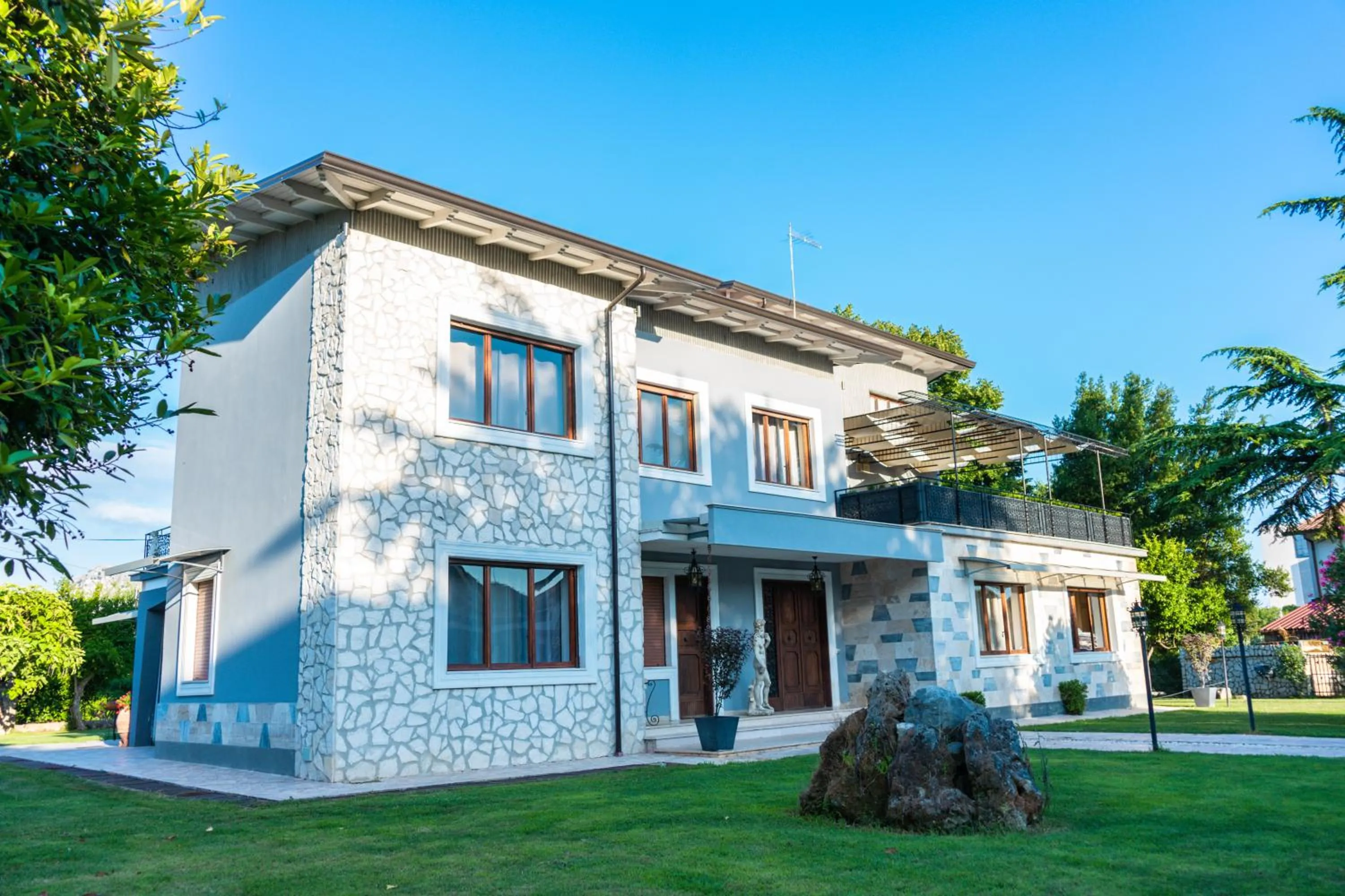 Property building in B&B L'EDEN