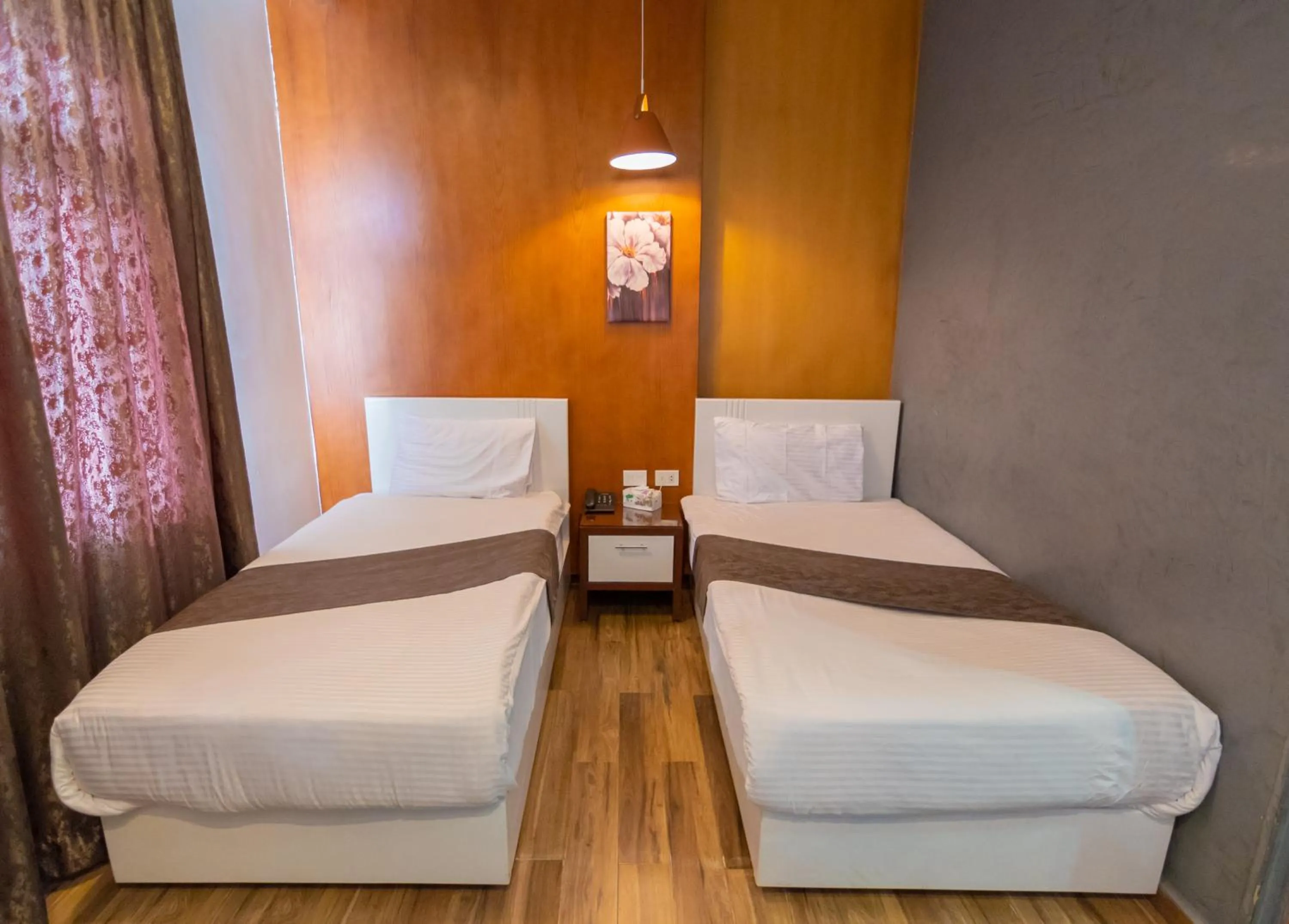 Bedroom, Bed in Museum Plaza