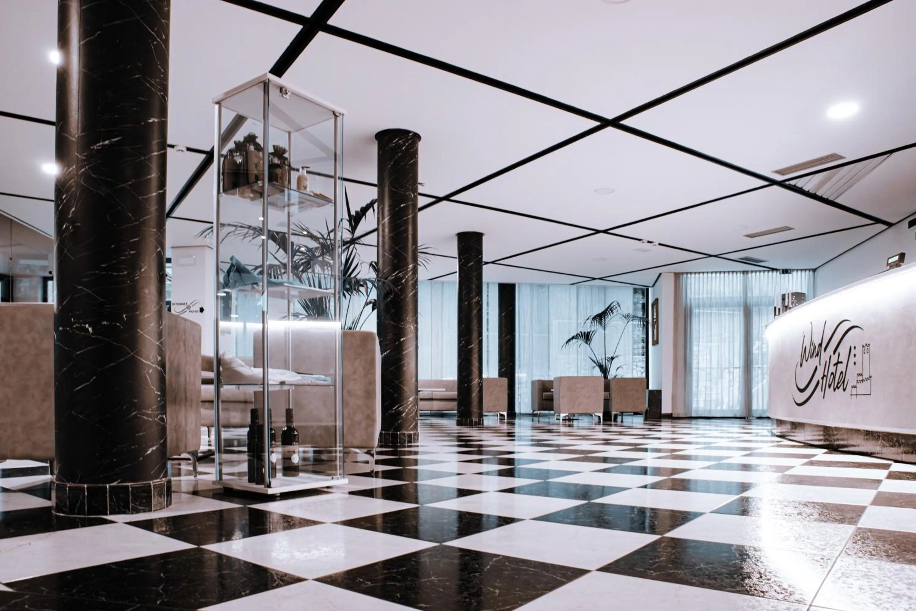 Lobby or reception in Wind Hotel