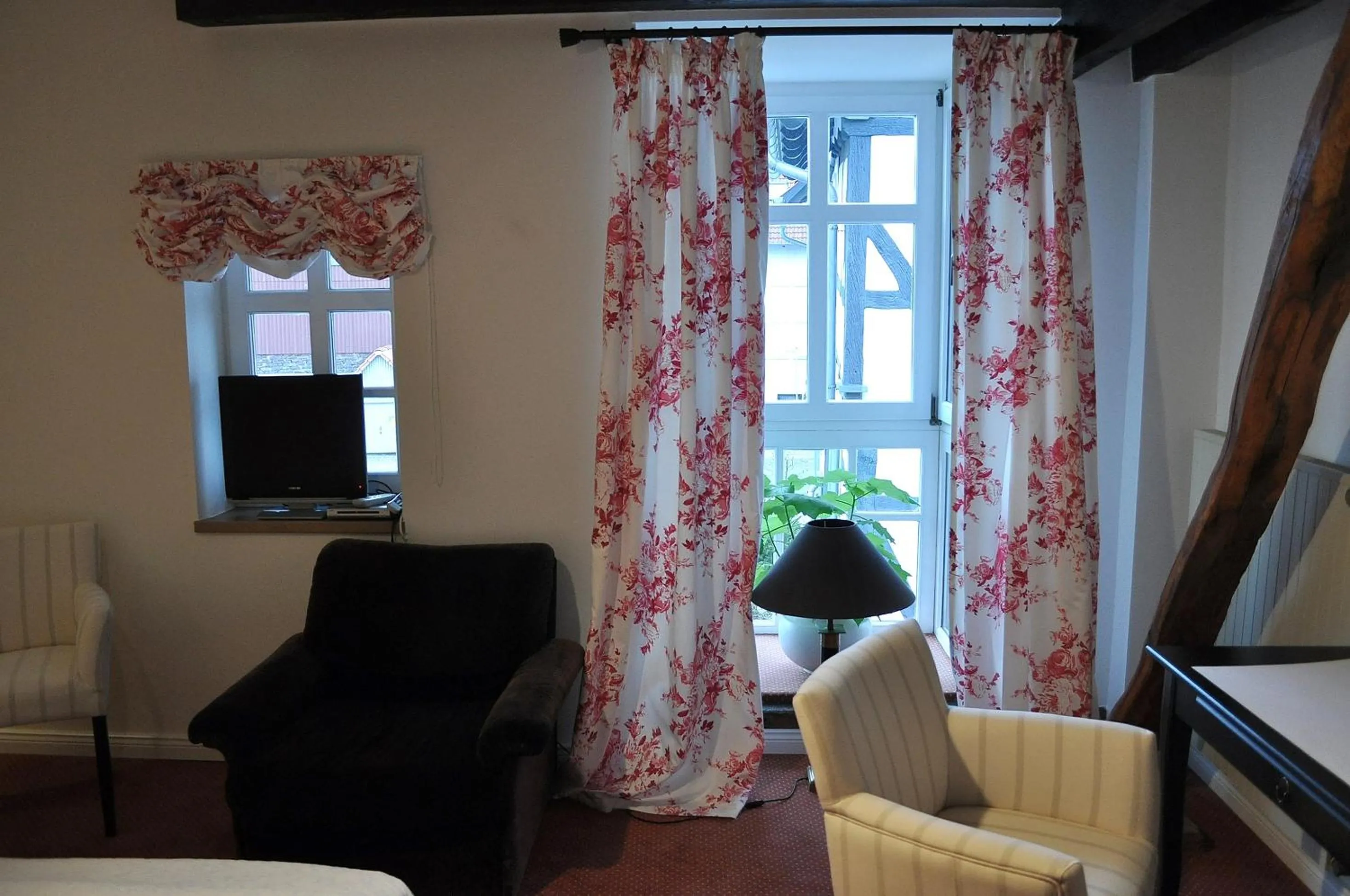 Photo of the whole room in Romantik Hotel Zum Rosenhof