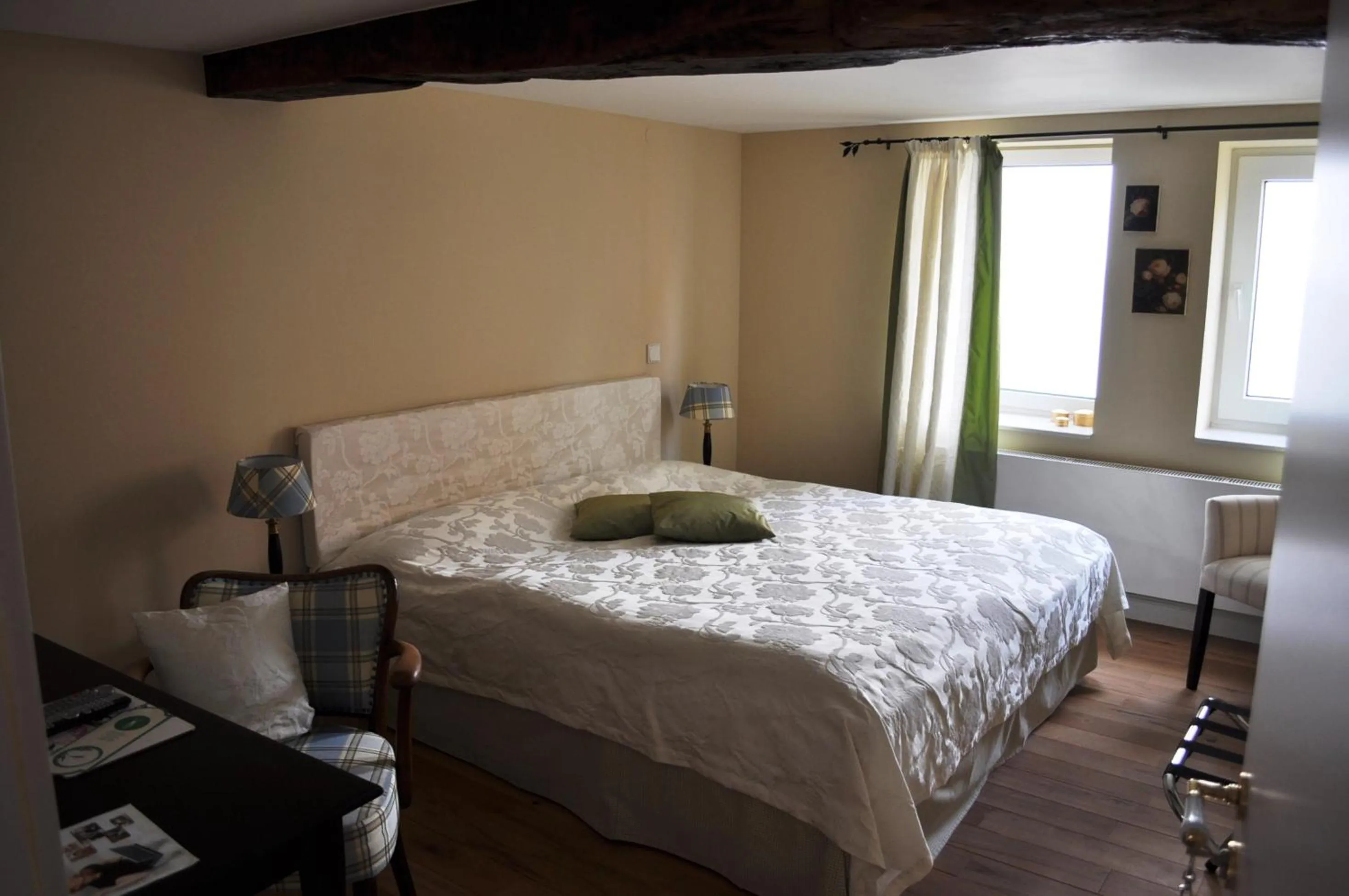 Photo of the whole room in Romantik Hotel Zum Rosenhof