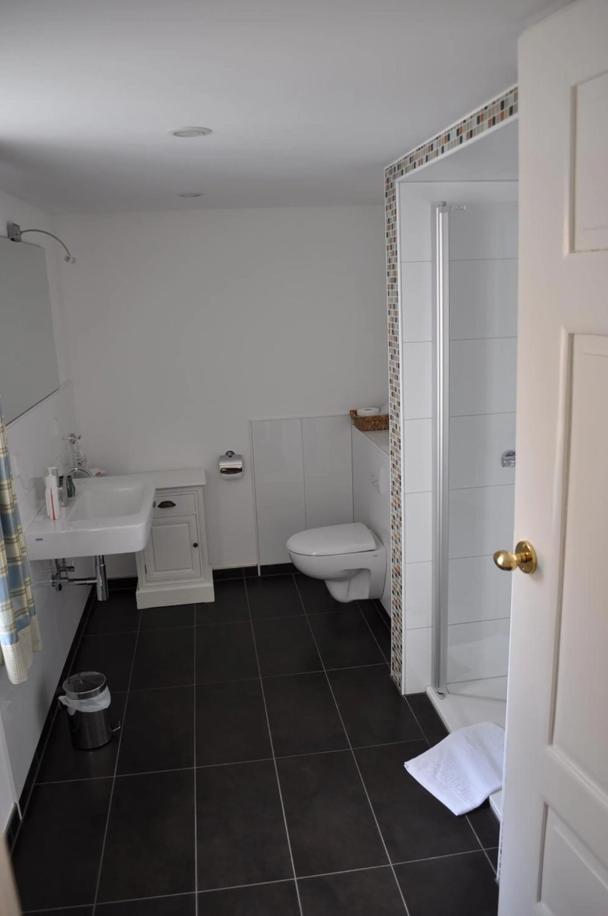 Bathroom in Romantik Hotel Zum Rosenhof