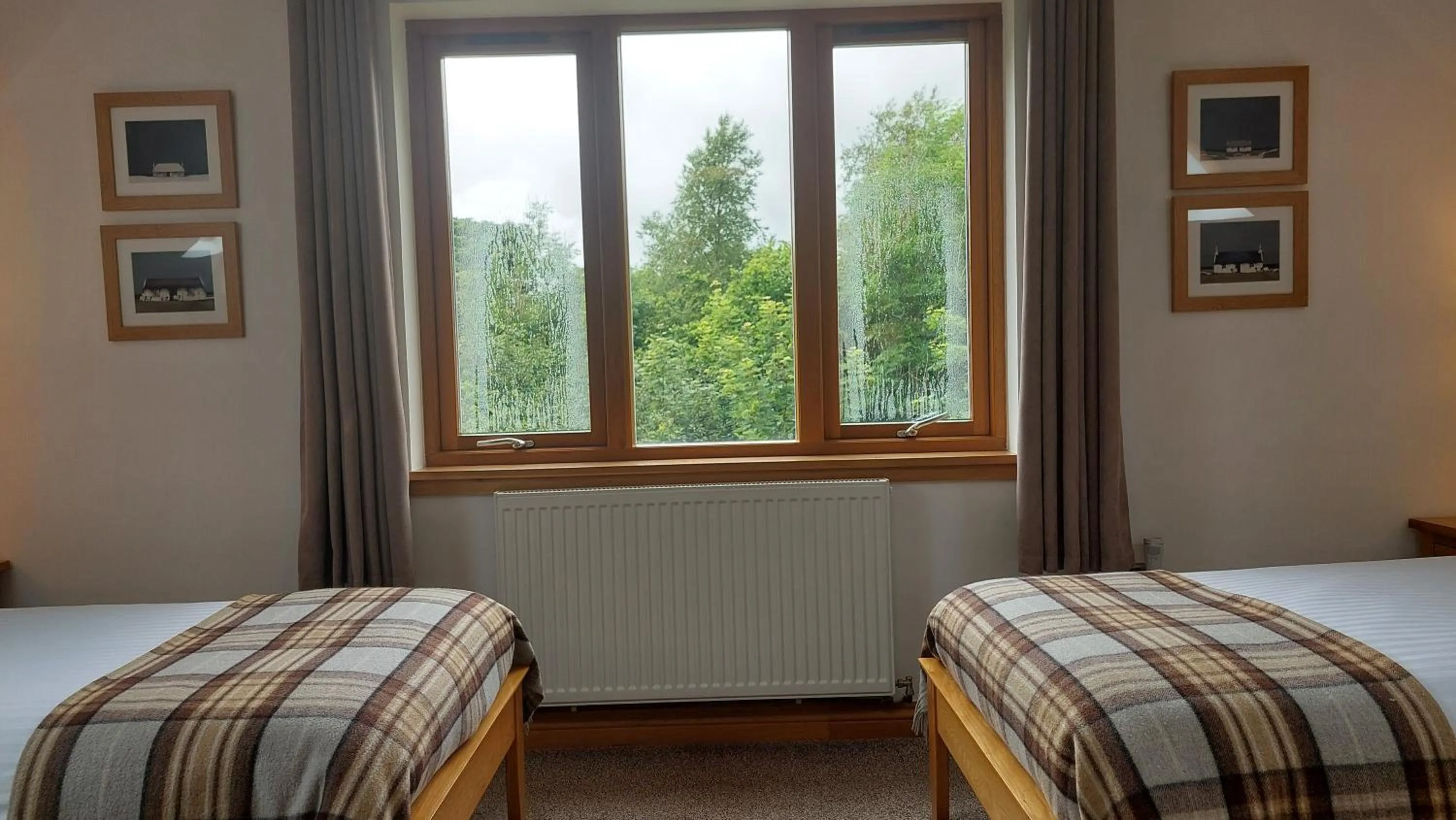 Bed in Orchard House Bed and Breakfast