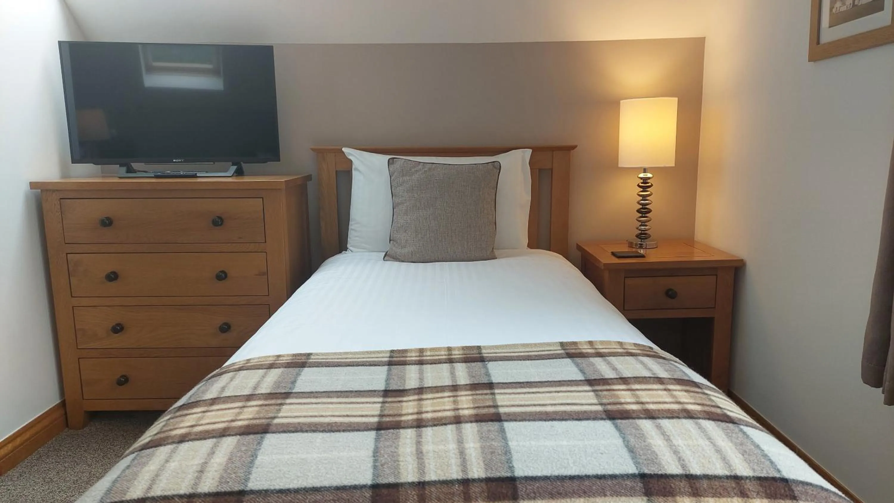 Bed in Orchard House Bed and Breakfast