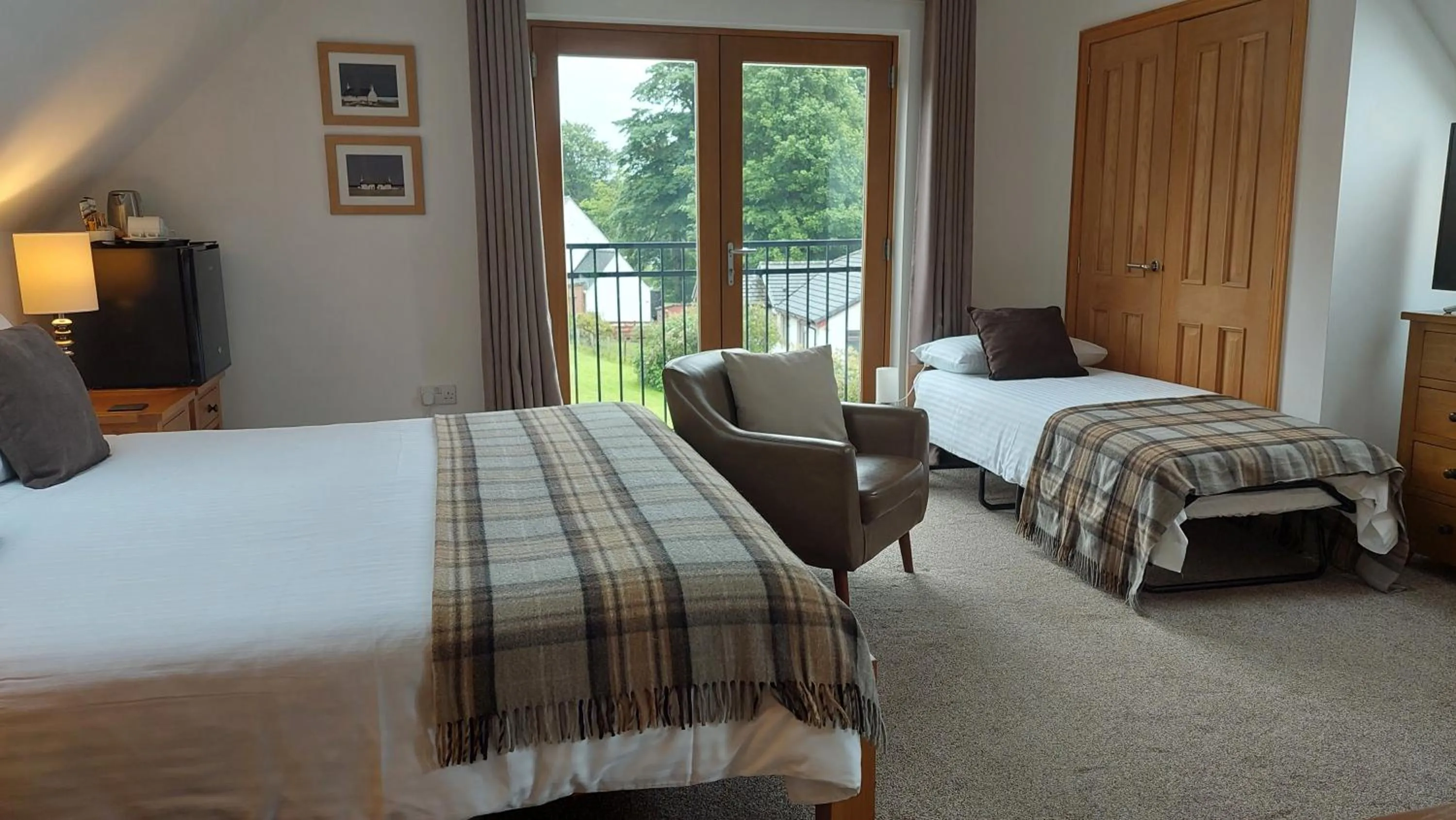 Bed in Orchard House Bed and Breakfast