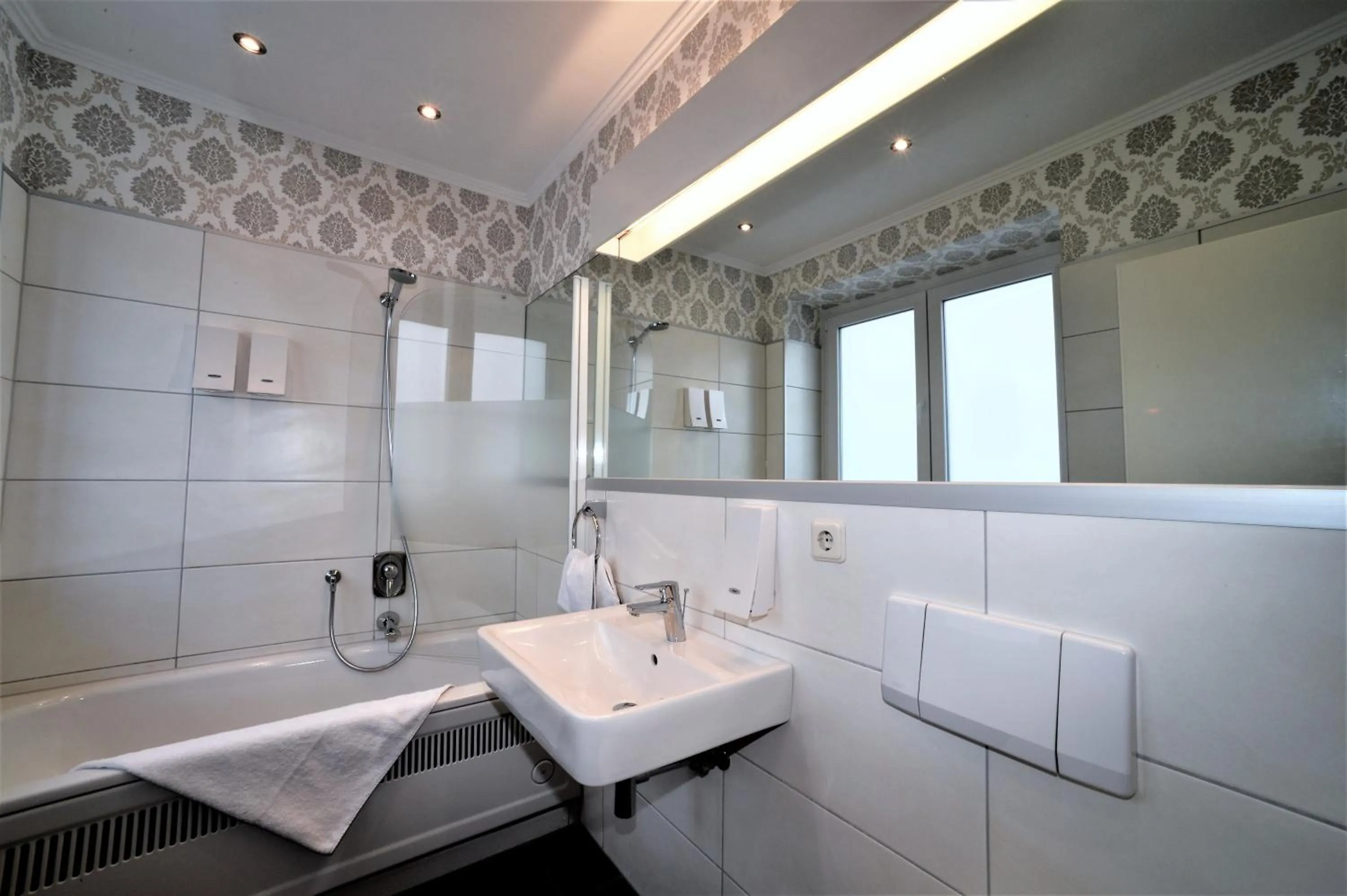 Bathroom in Ascot Hotel