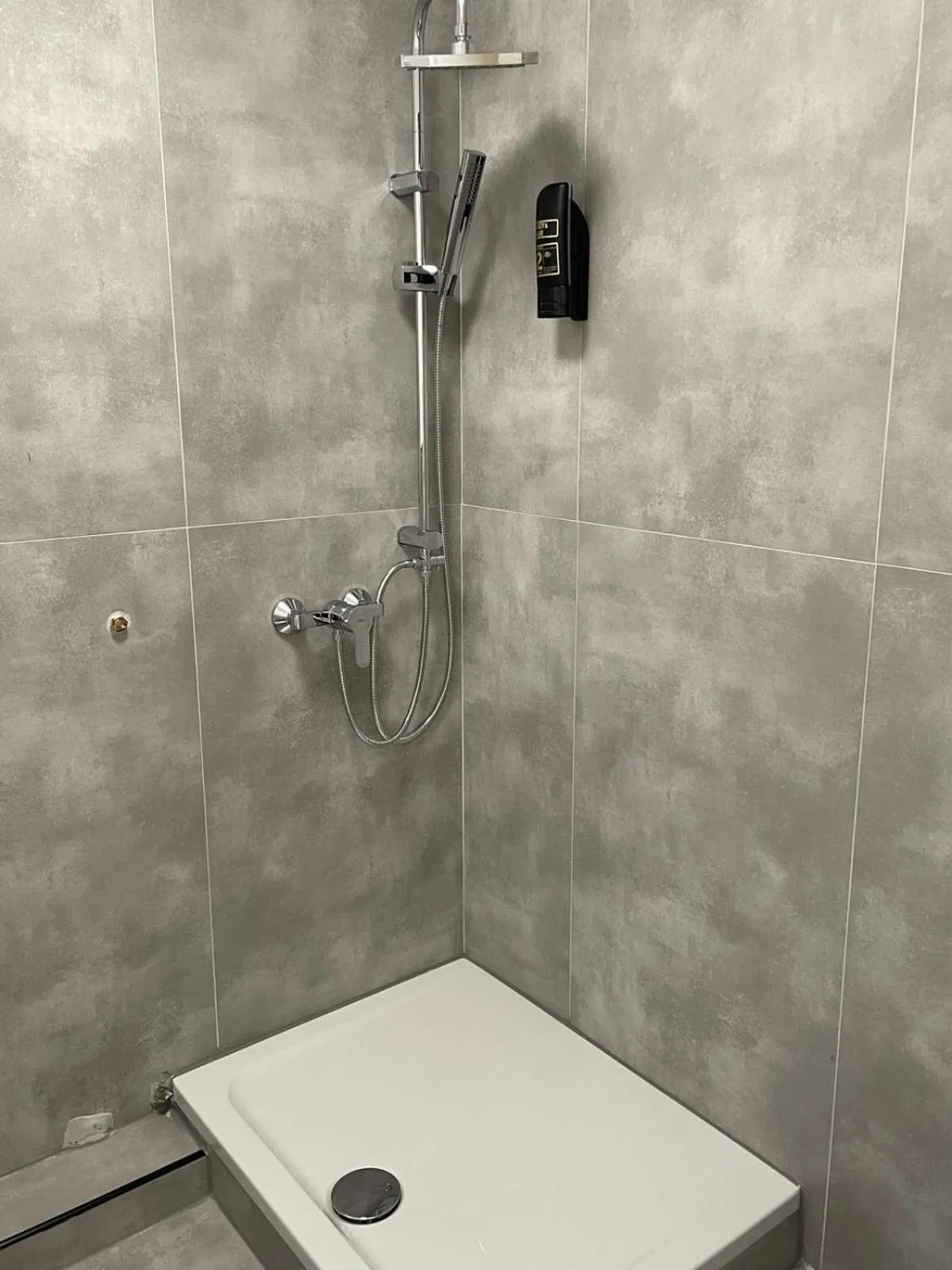 Shower in Haven Hotel - Wuppertal
