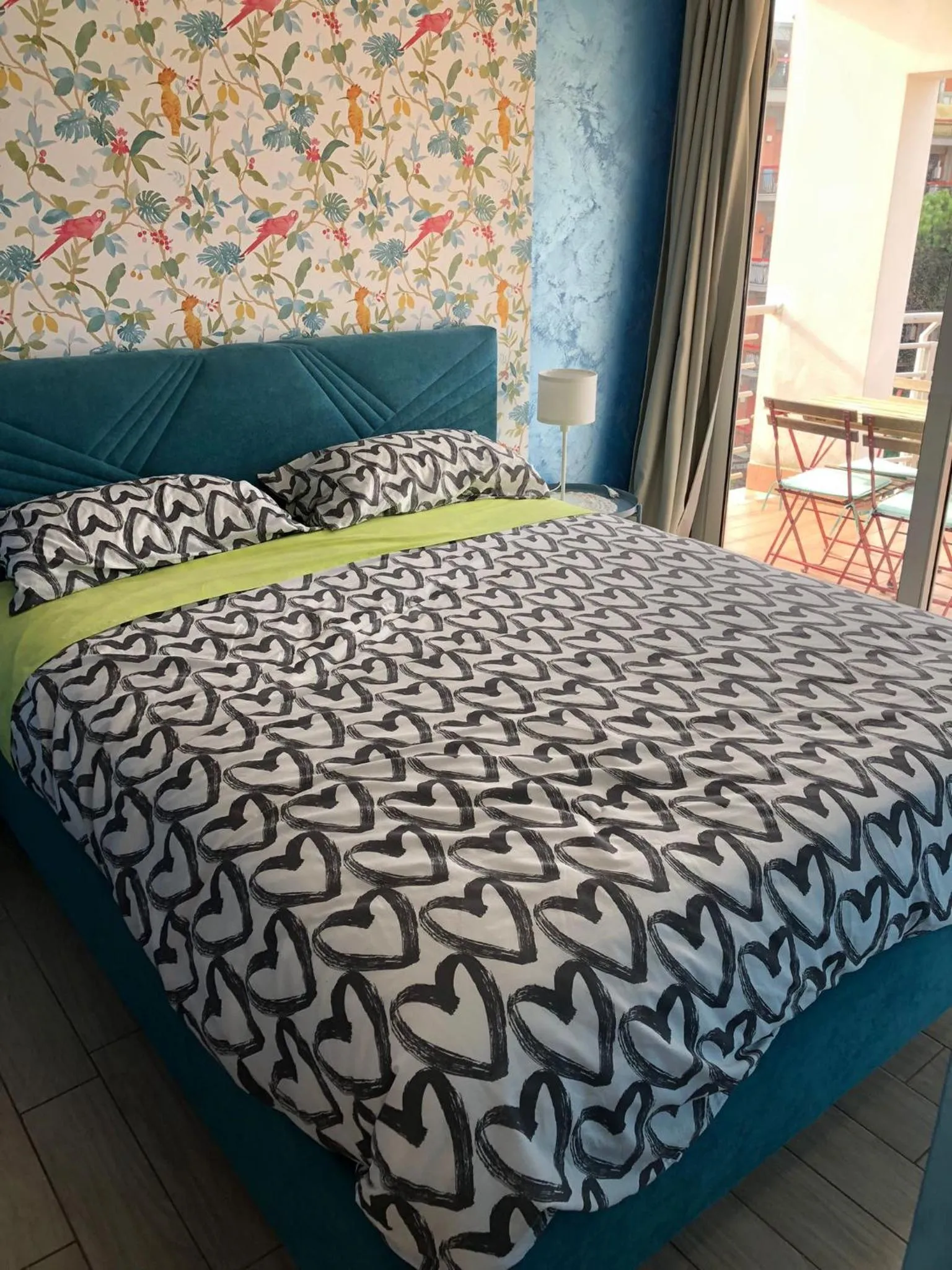 Bed in E&C Suites Roma