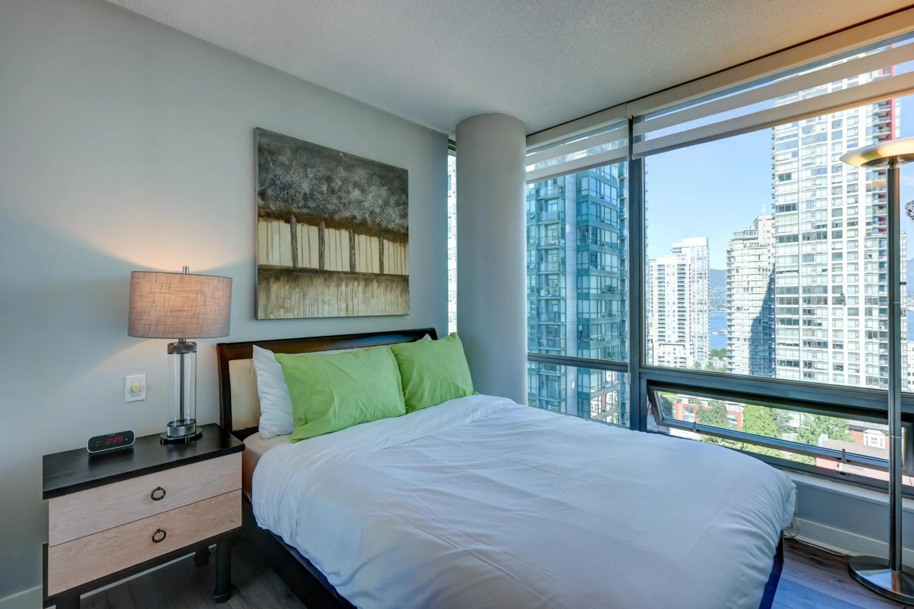 Bed in Dunowen Properties