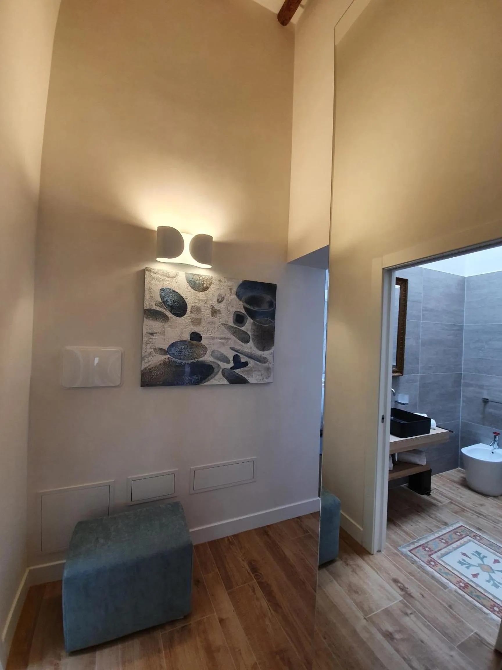 Photo of the whole room in MY HOUSE LUXURY HOME