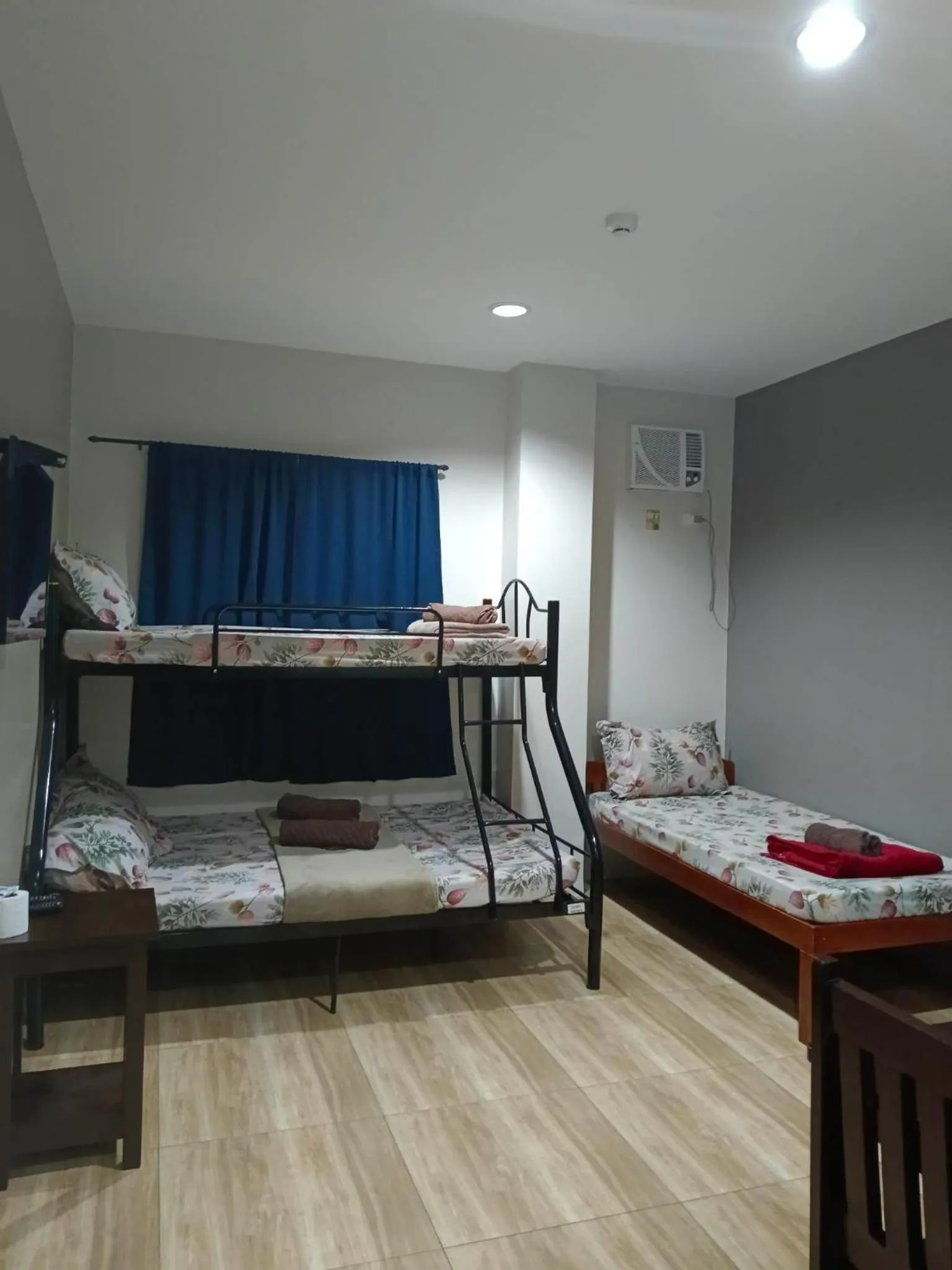 Bedroom, Bed in 2020 Travelers Inn