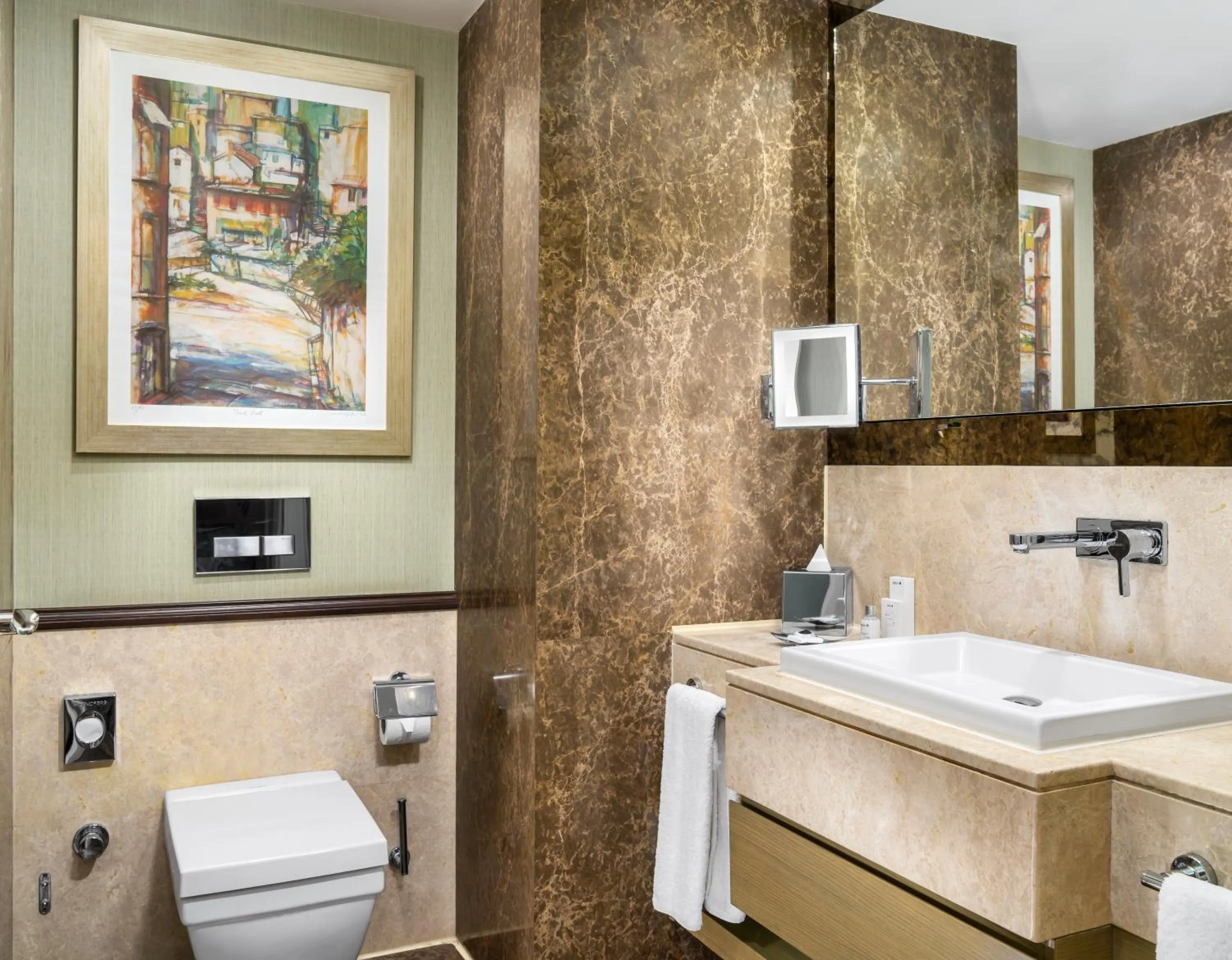 Toilet in Radisson Blu Hotel, Istanbul Sisli