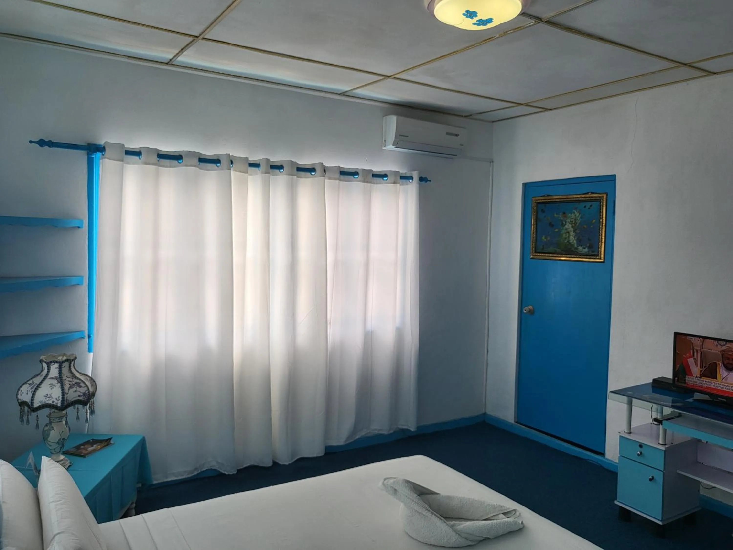 TV and multimedia, Bed in Le Chateau Bleu