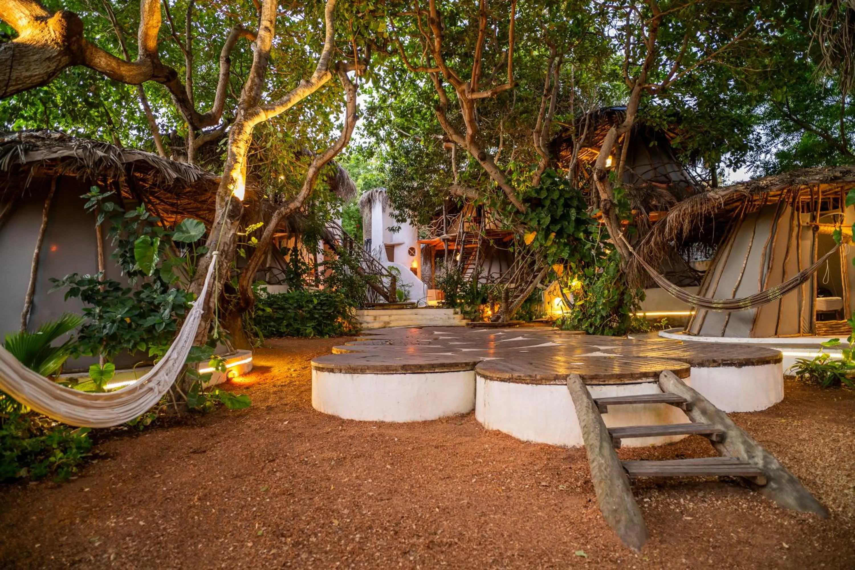 Property building in Bahaka Jeri