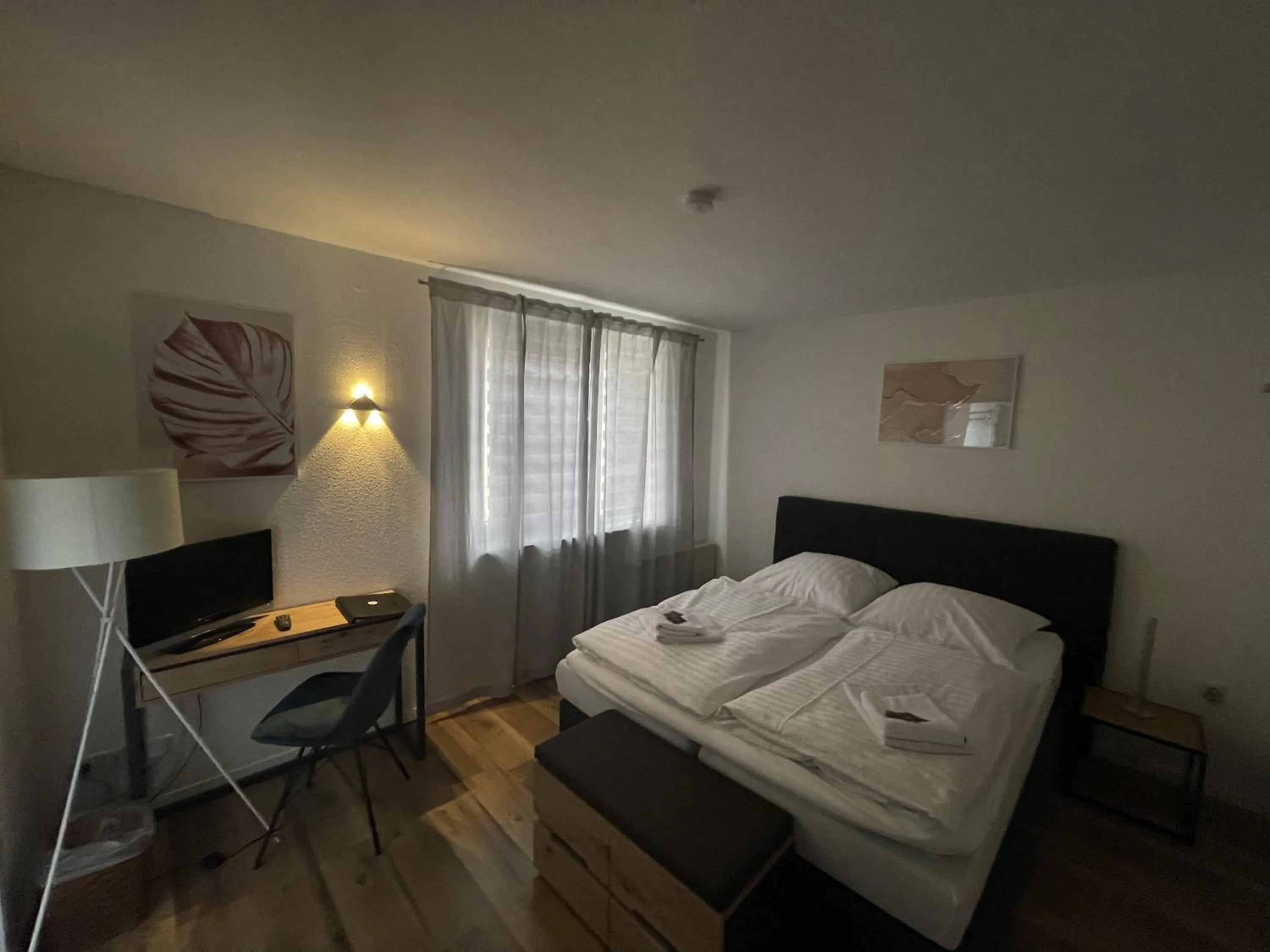 Photo of the whole room, Bed in Parkhotel am Schloss Machern