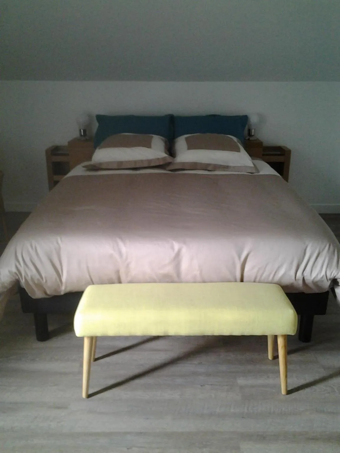 Bed in La Maison Mirabeau