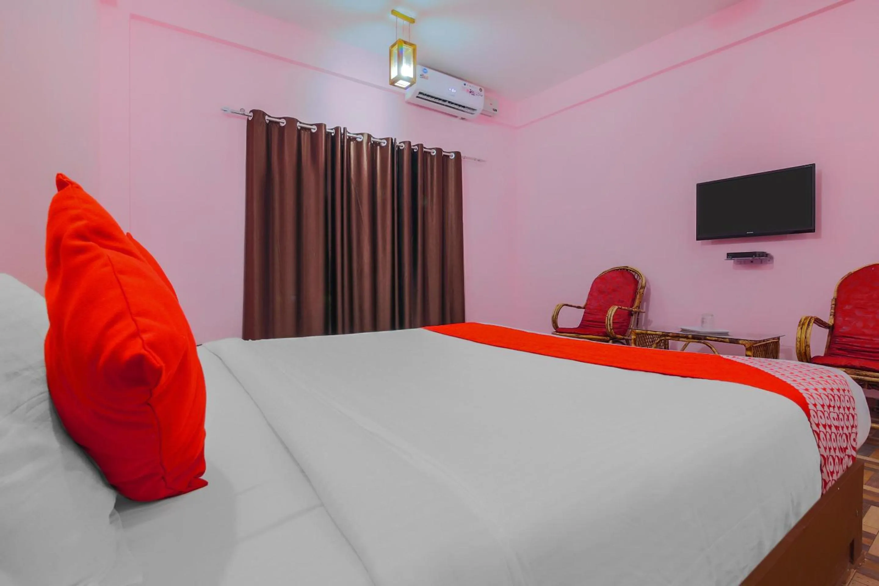 Bedroom in Hotel O Padma