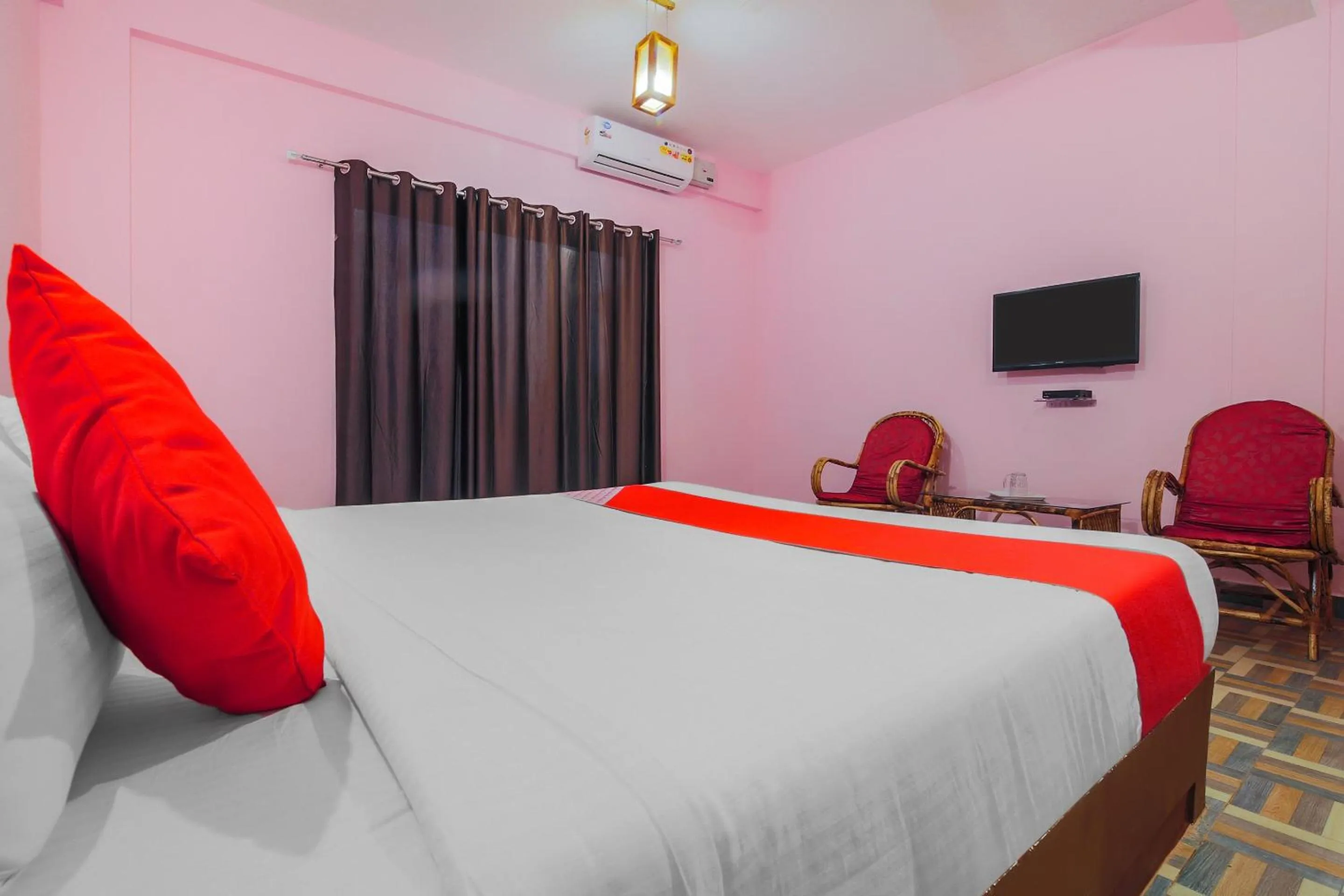 Bedroom in Hotel O Padma