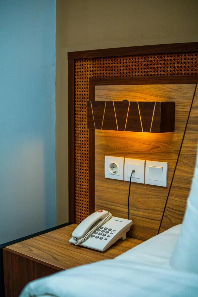 Bed in Royal Regantris Trawangan