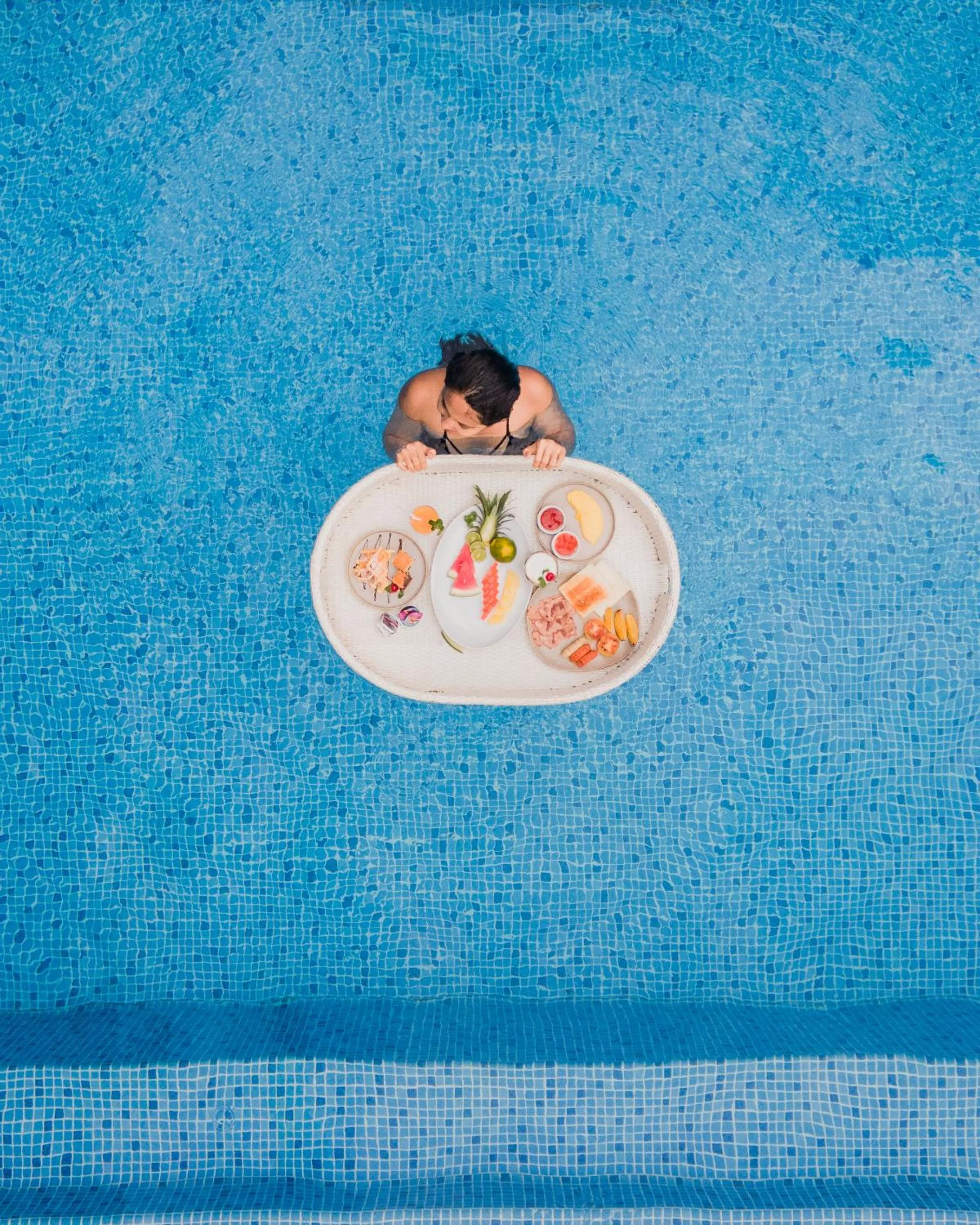 Swimming pool in Royal Regantris Trawangan