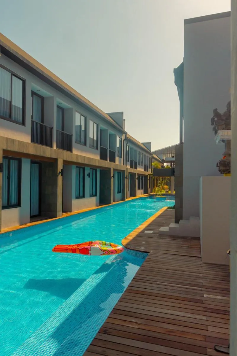 Royal Regantris Trawangan