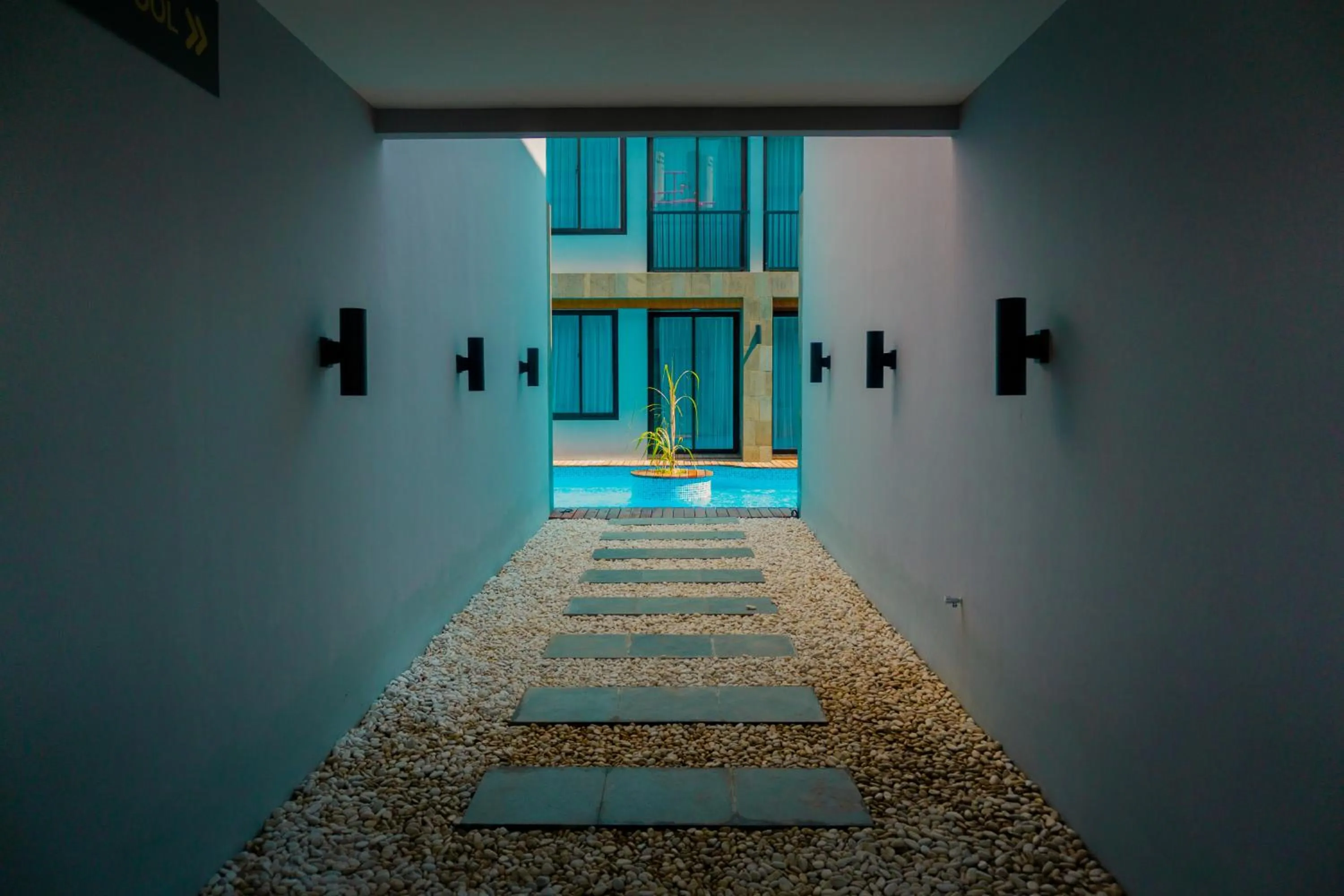 Property building in Royal Regantris Trawangan