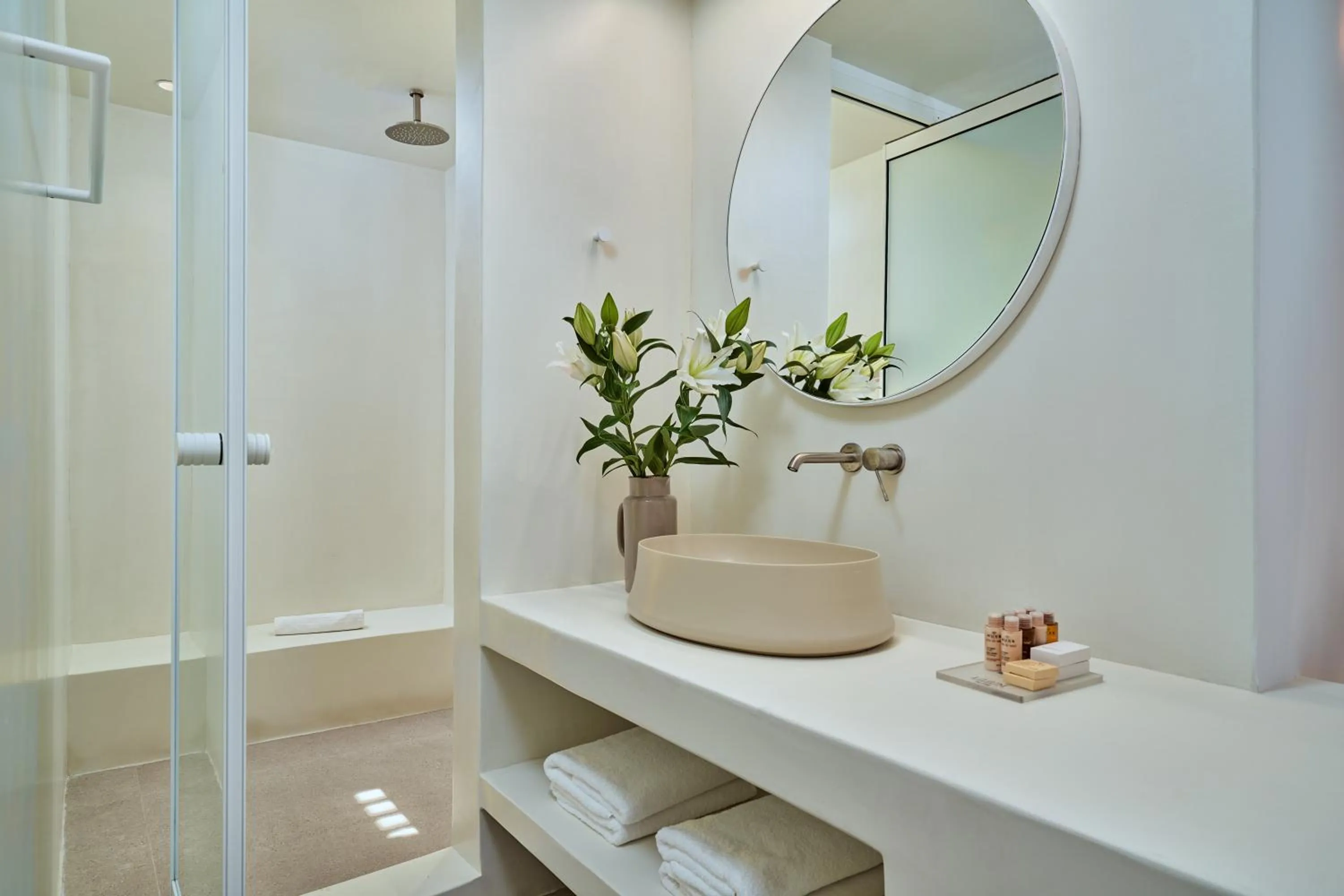 Bathroom in Lilium Homes