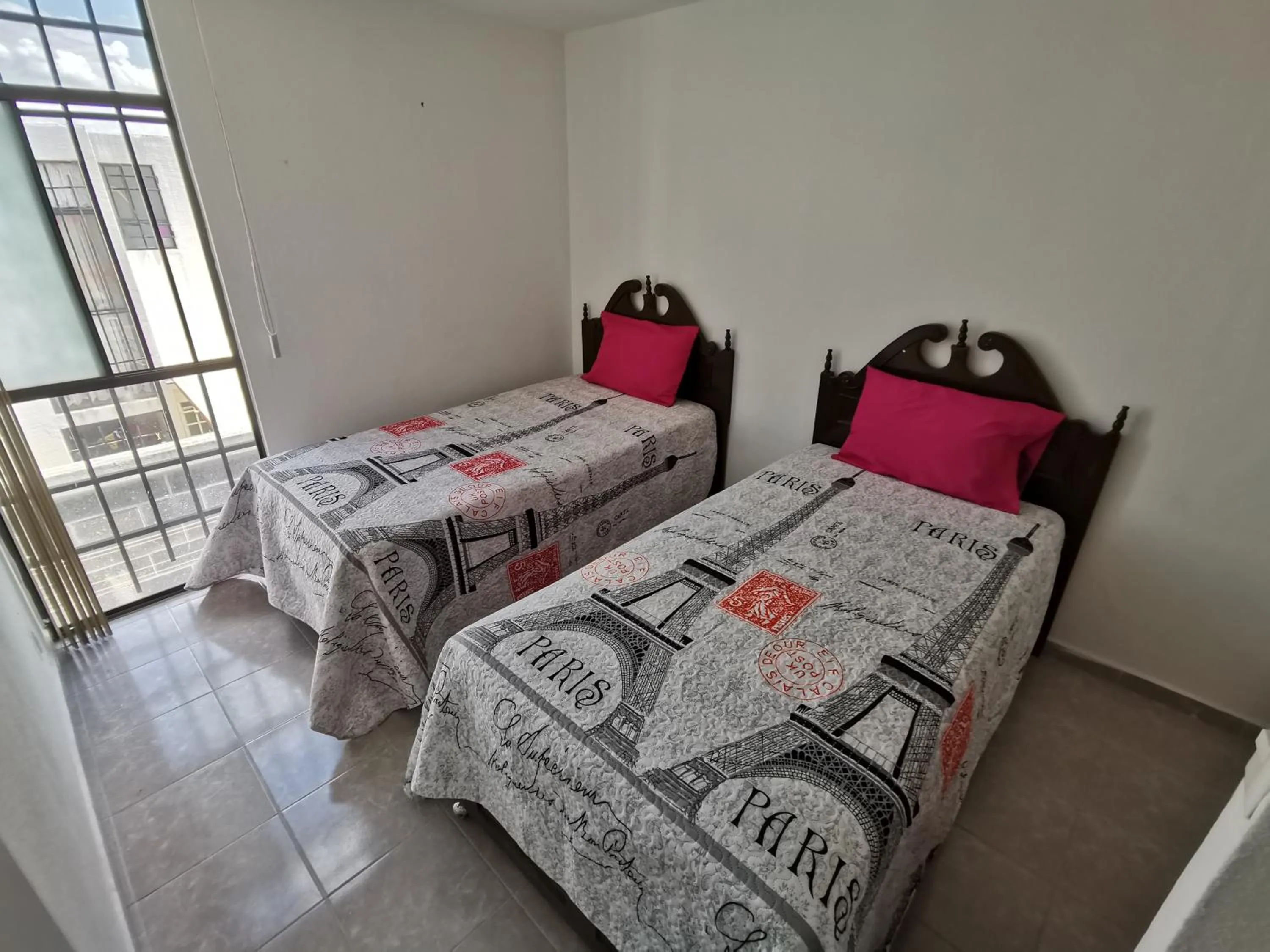 Bed in Casa Magnolia Queretaro TODO INCLUIDO