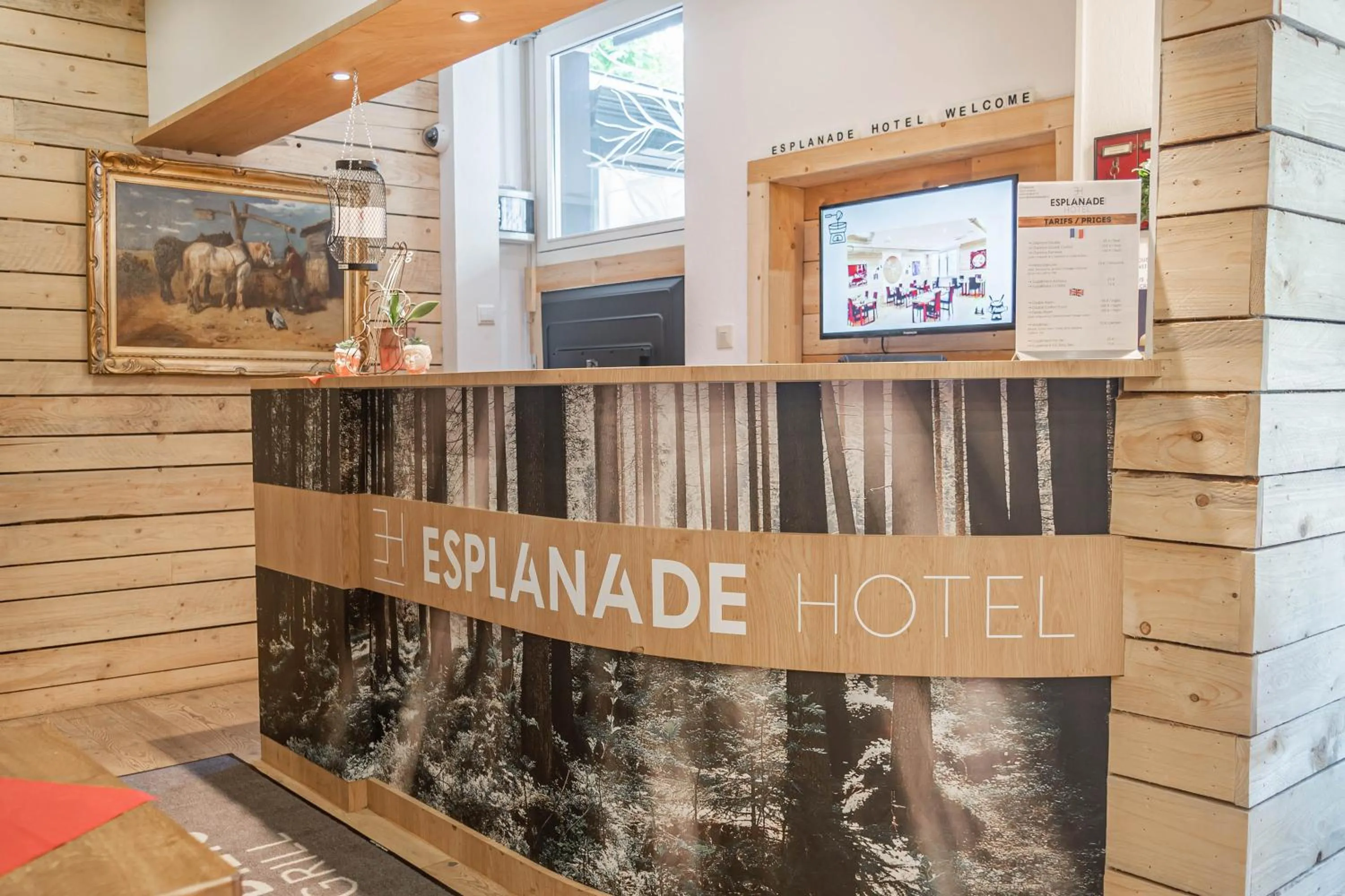 Lobby or reception in Esplanade Hotel