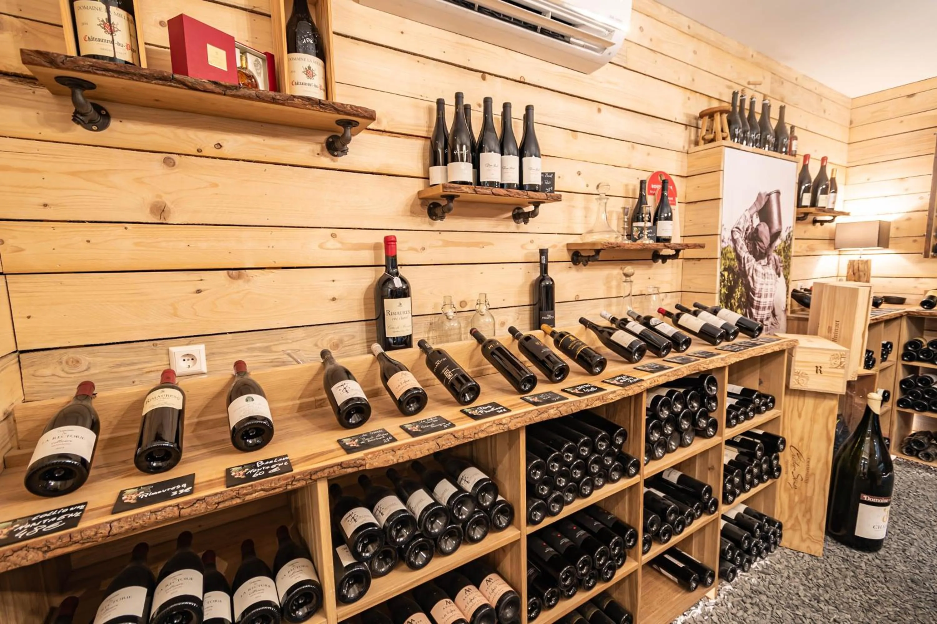 Alcoholic drinks in Esplanade Hotel