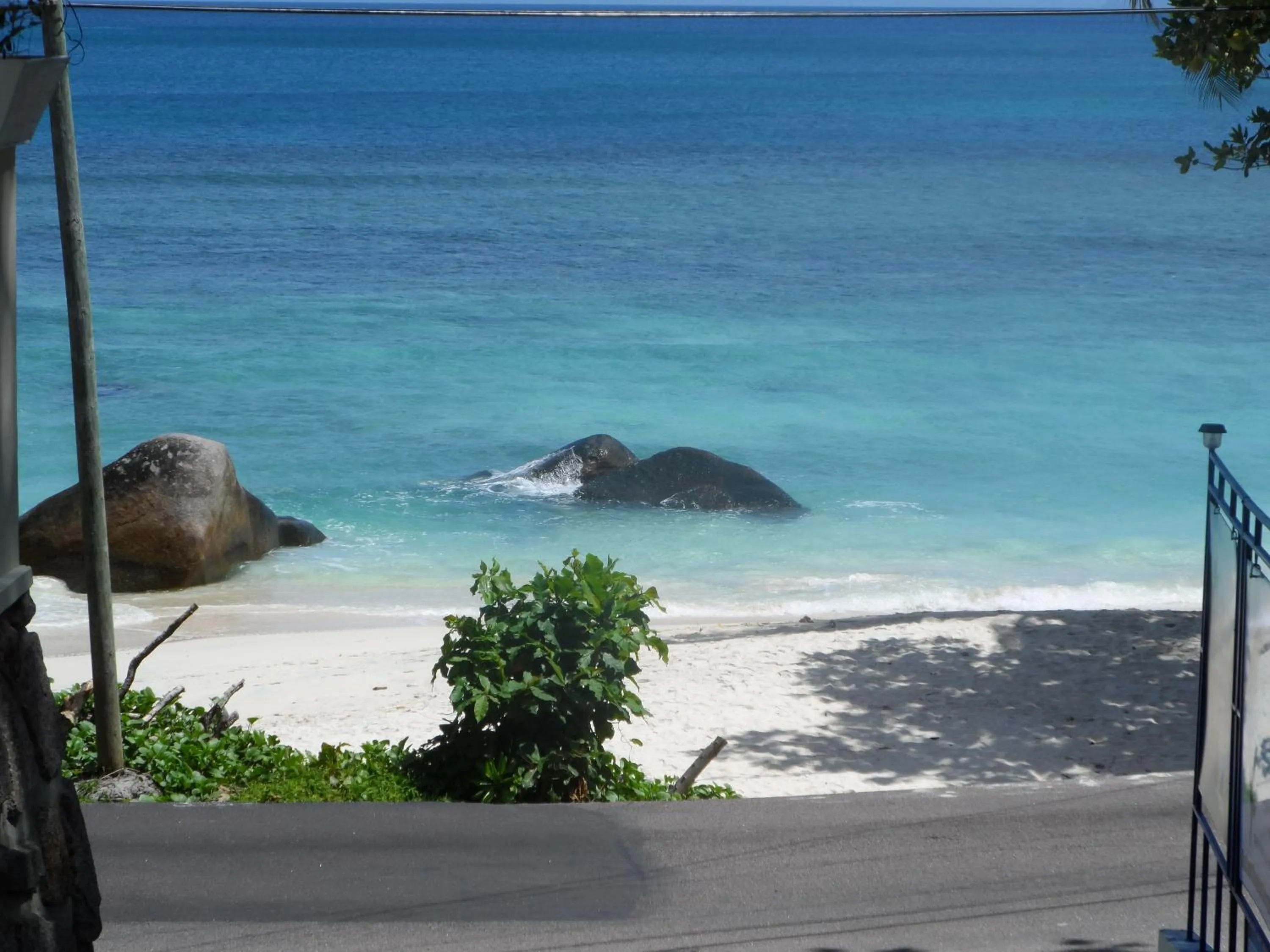 Facade/entrance in Anse Norwa Self Catering