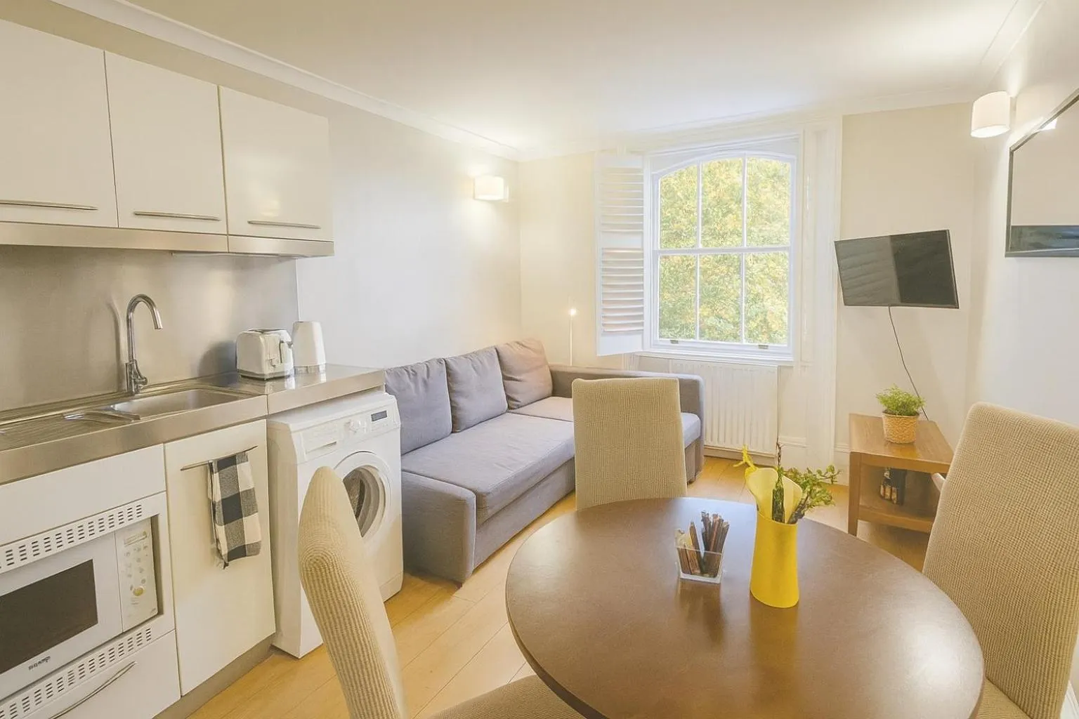 Living room in Queen Victoria Apartments