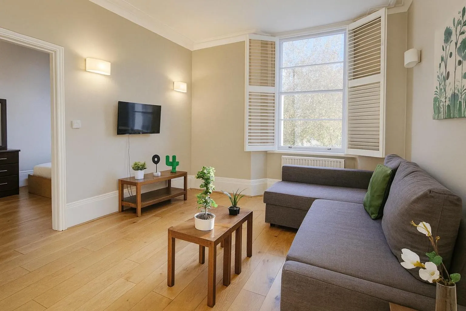 Living room in Queen Victoria Apartments