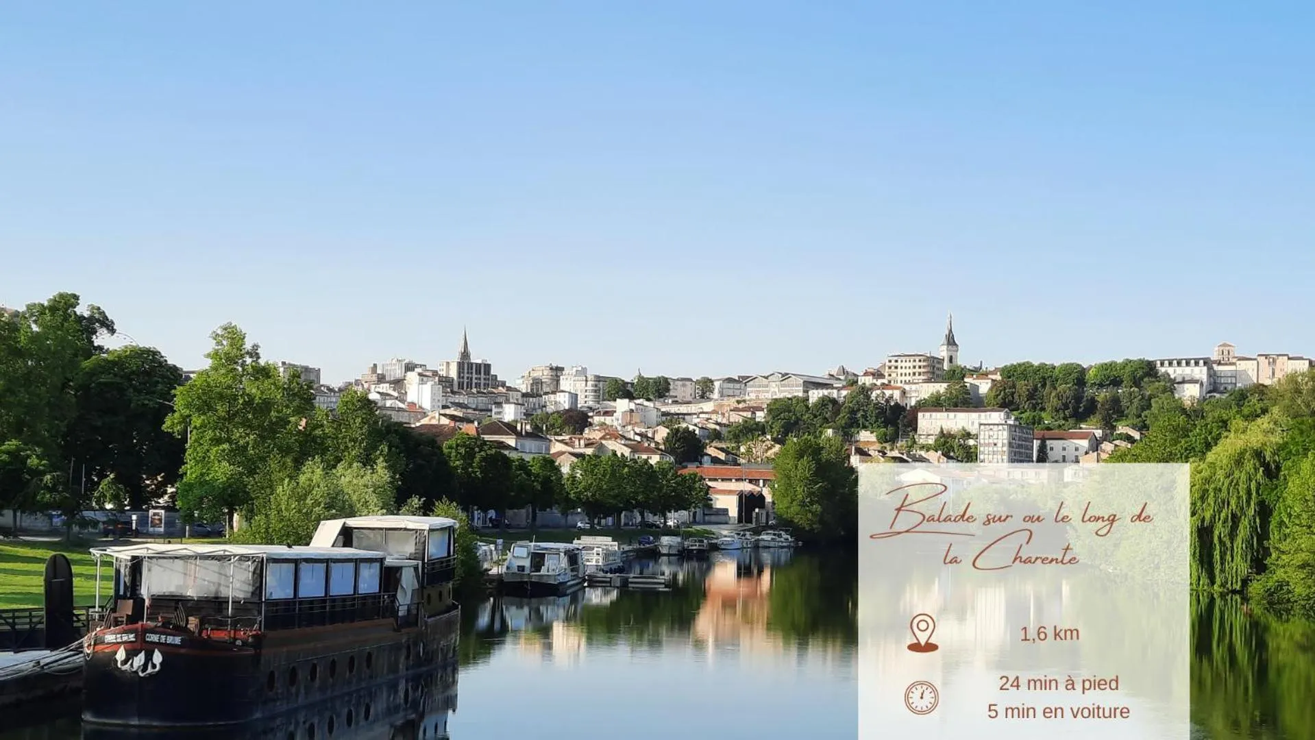 Activities in Maison de ville confortable avec cour interieure