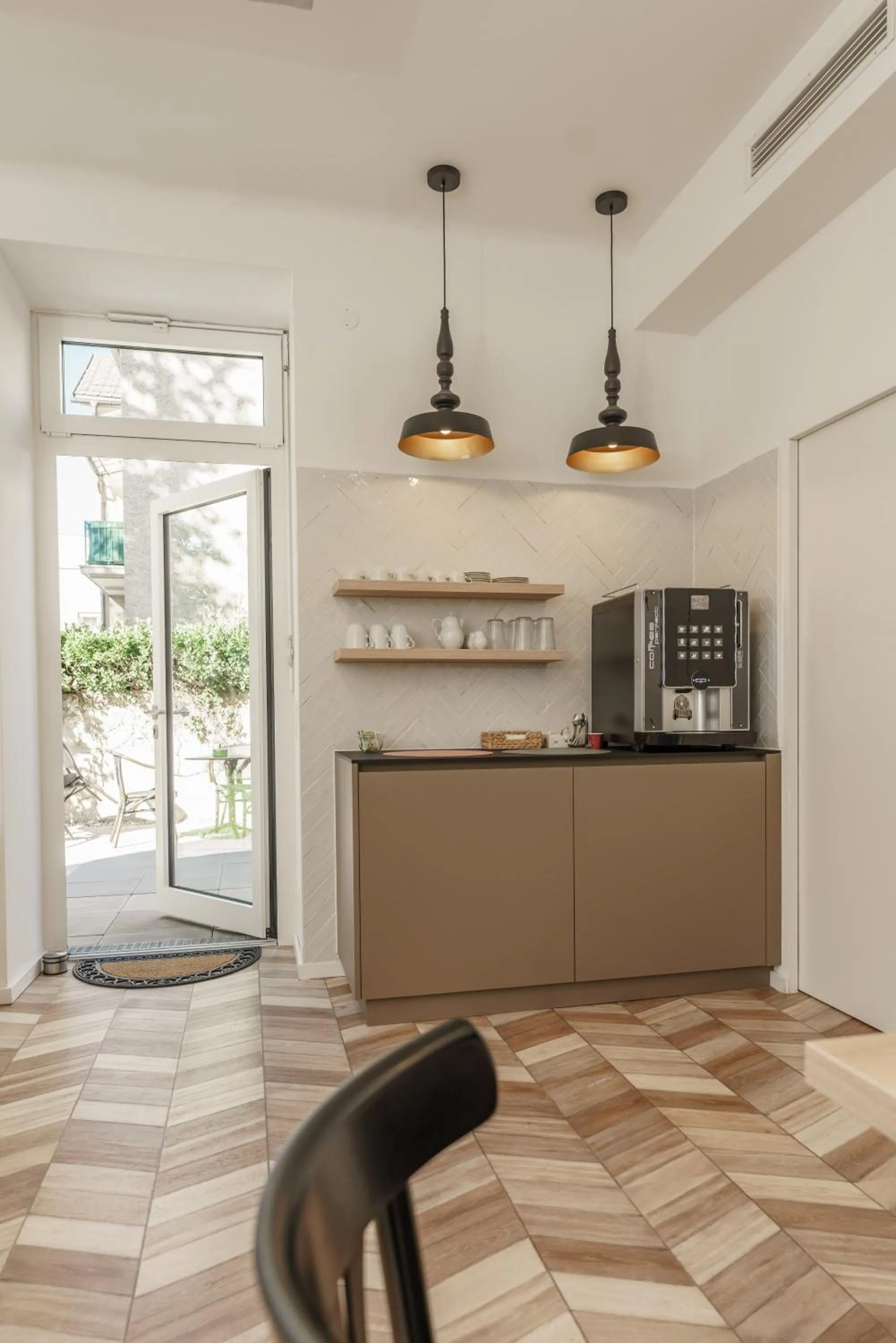 Breakfast in Villa Elisa