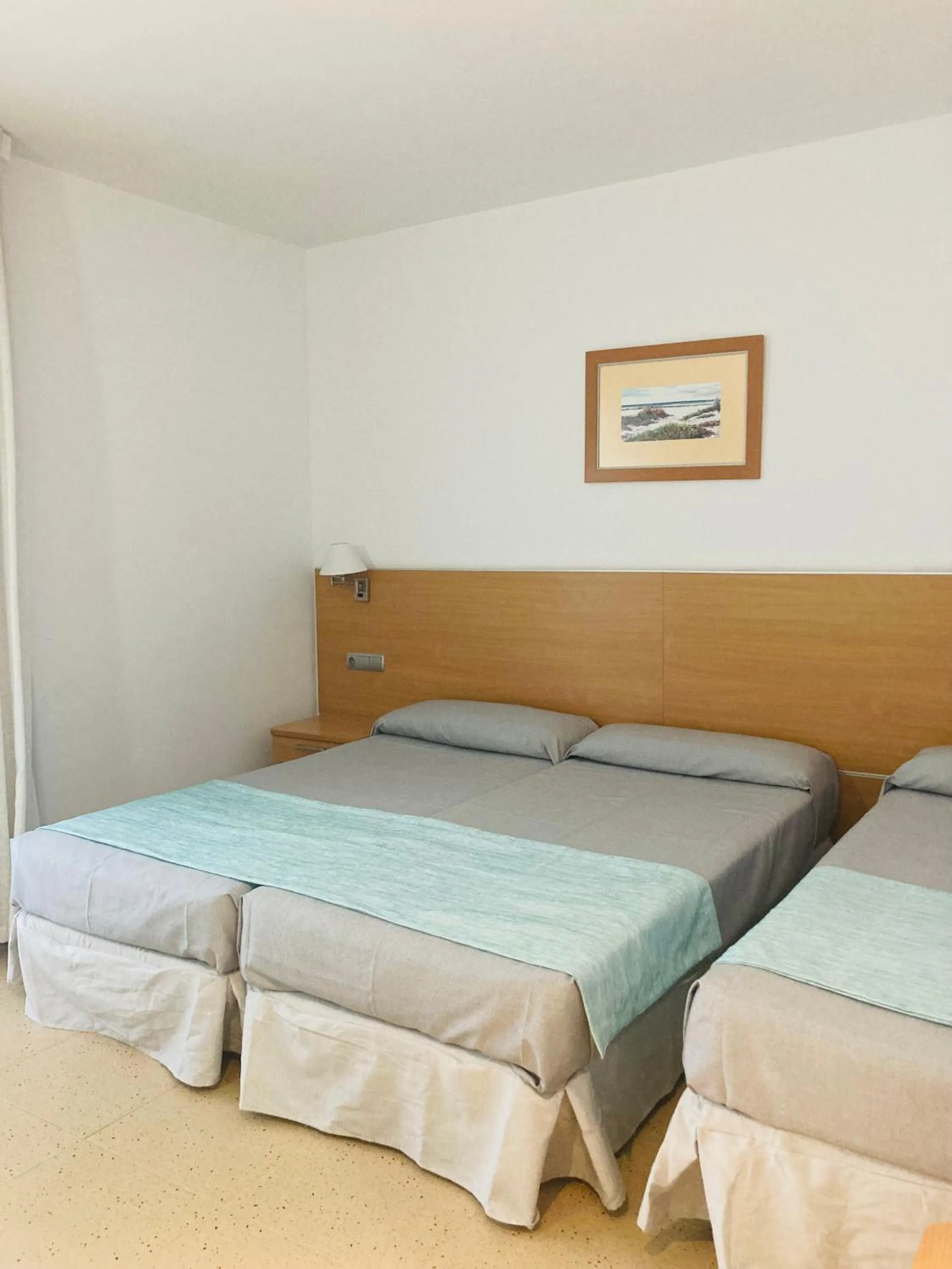 Bedroom, Bed in Hotel Vent de Mar