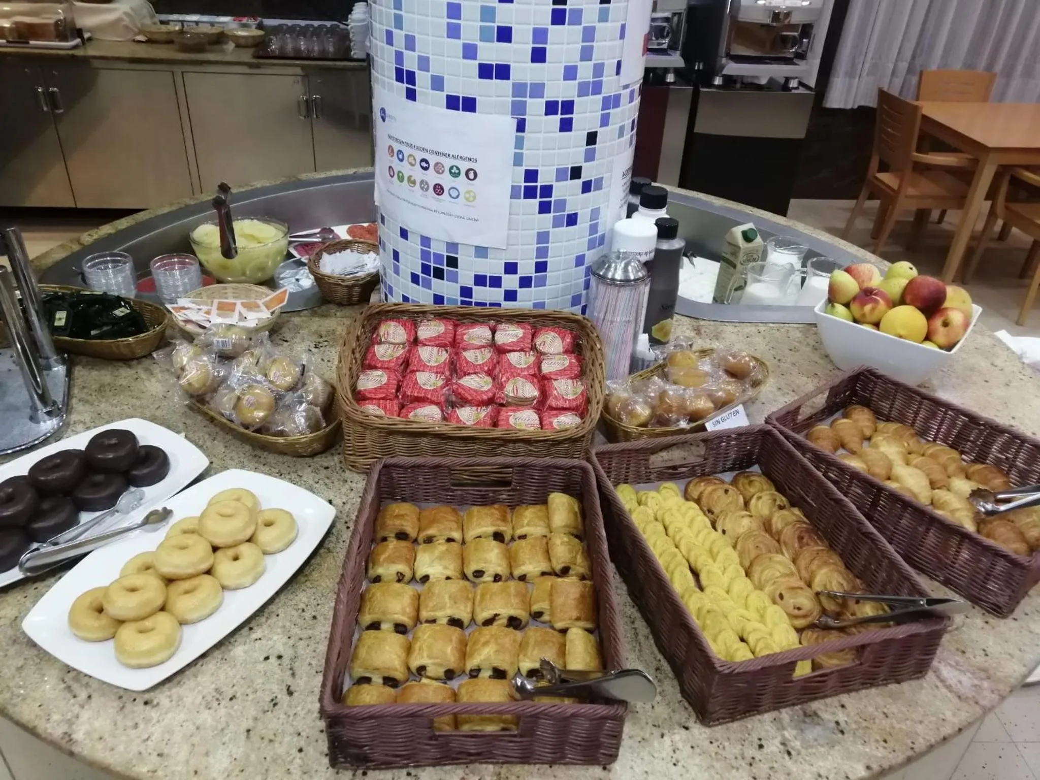 Buffet breakfast in Hotel Vent de Mar