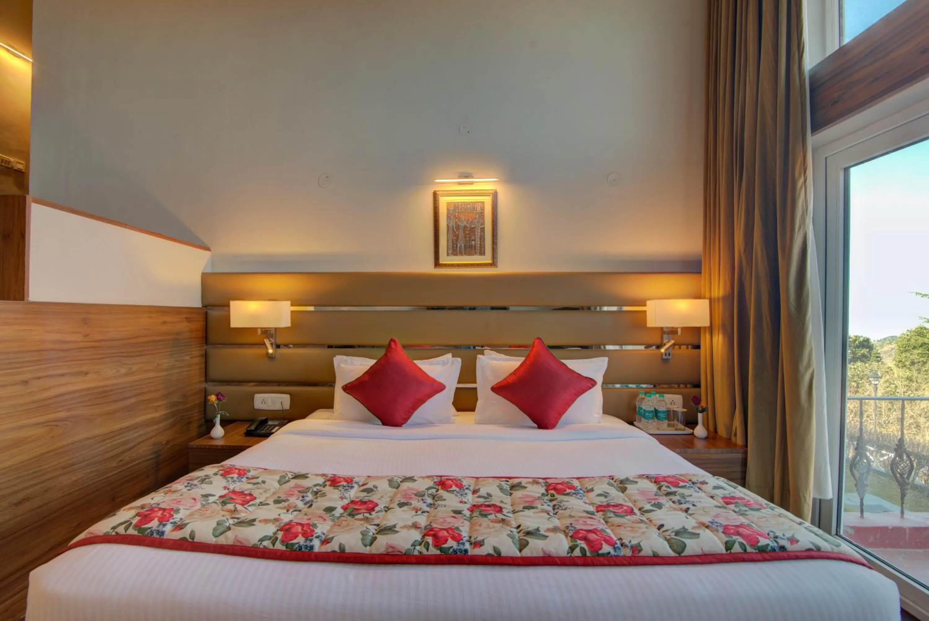 Bedroom, Bed in Tarika Resort & Spa , Chail