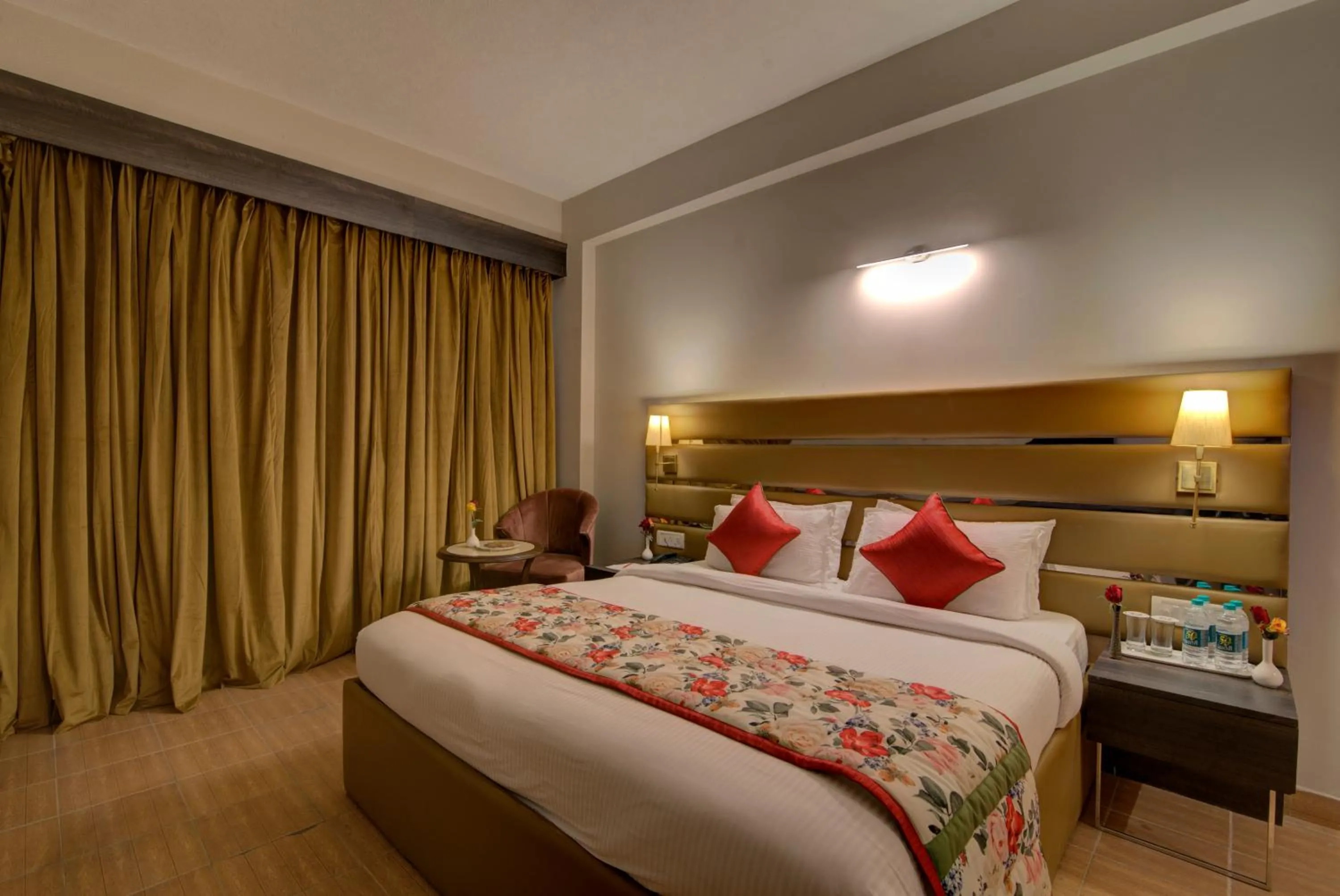 Bedroom, Bed in Tarika Resort & Spa , Chail