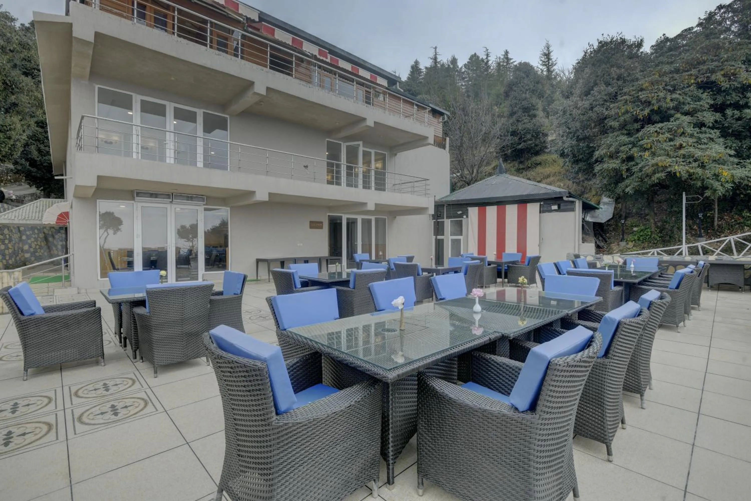 Restaurant/places to eat in Tarika Resort & Spa , Chail