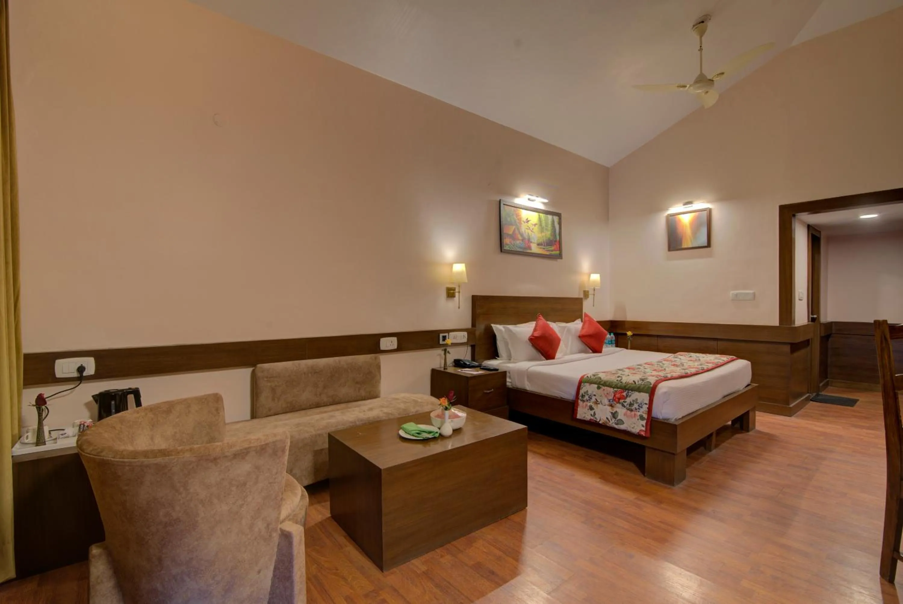 Bedroom, Bed in Tarika Resort & Spa , Chail