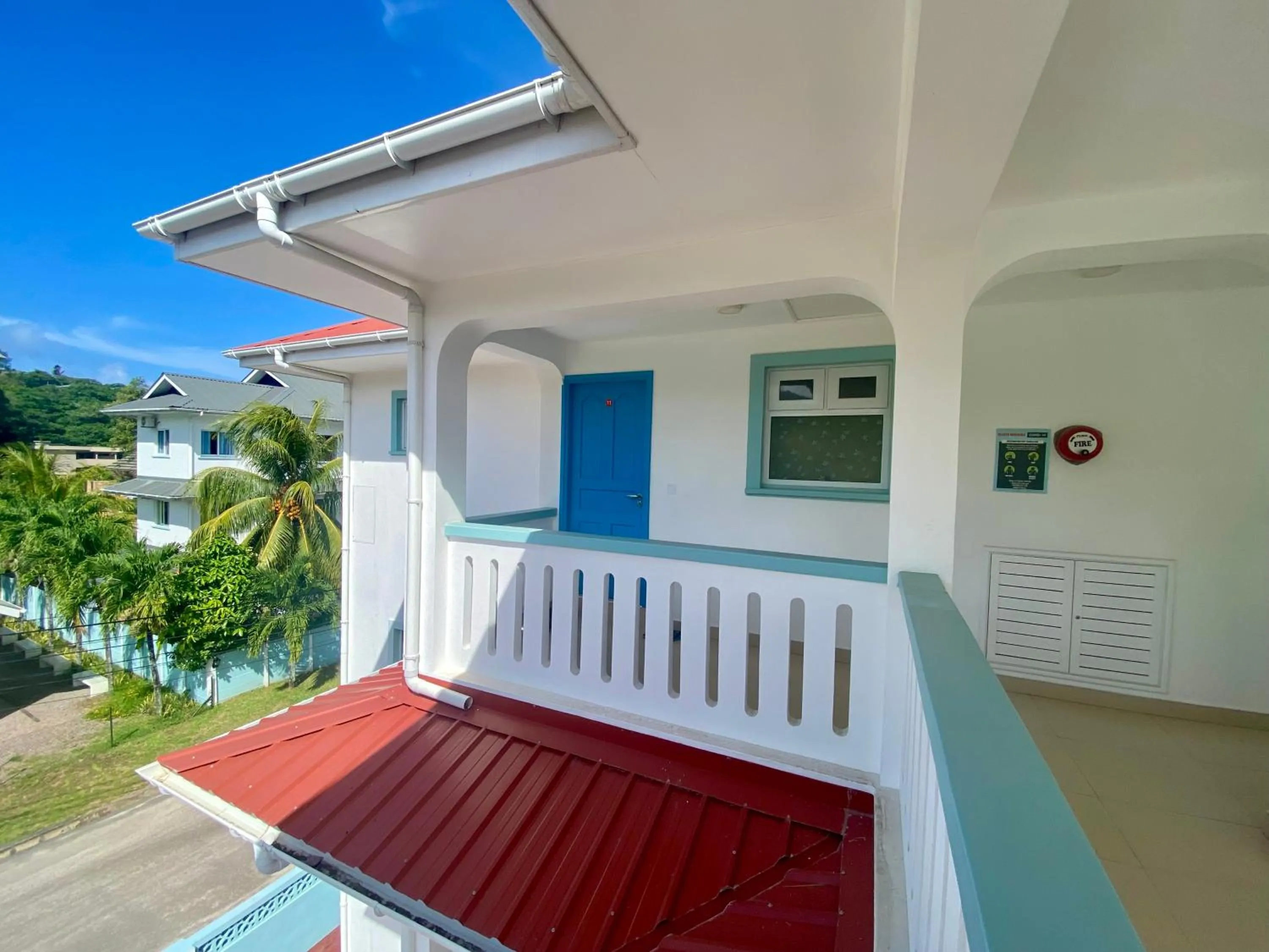 Property building in La Villa Therese