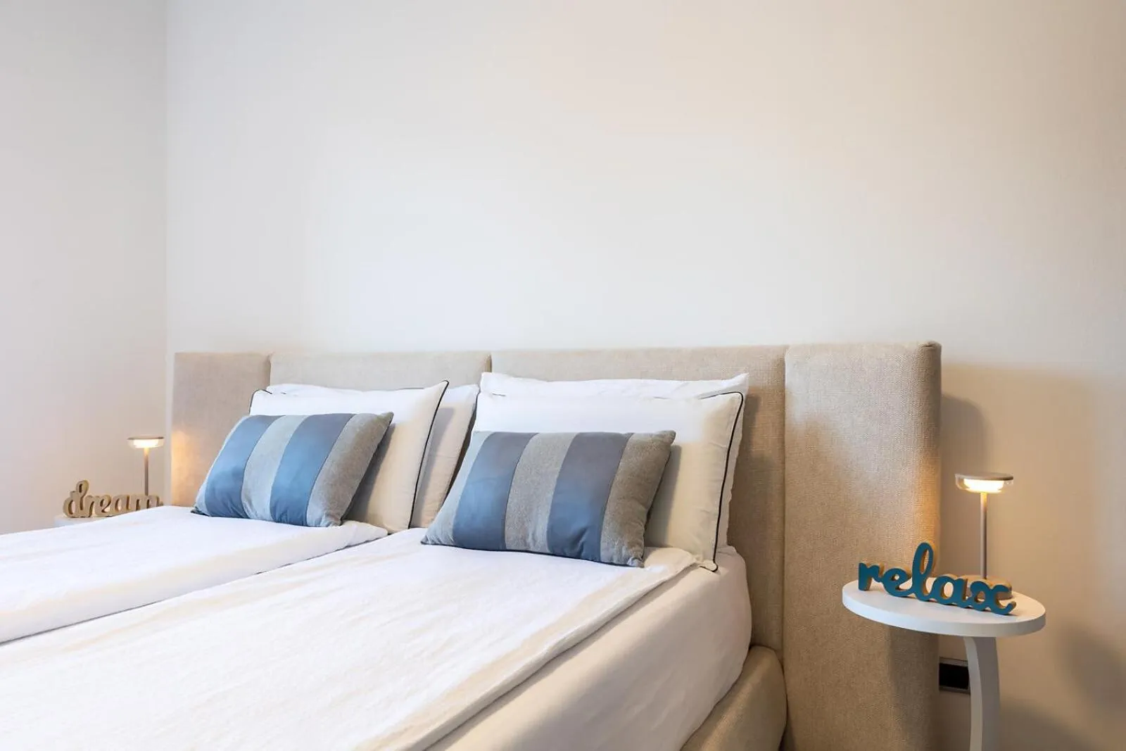 Bedroom, Bed in Appartamento Al Forte e Appartamento Orizzonte59