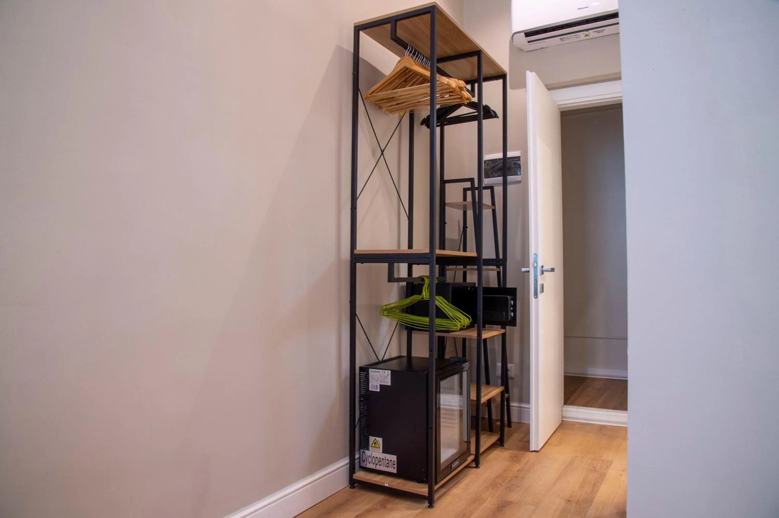 Area and facilities in AD Suites Tritone