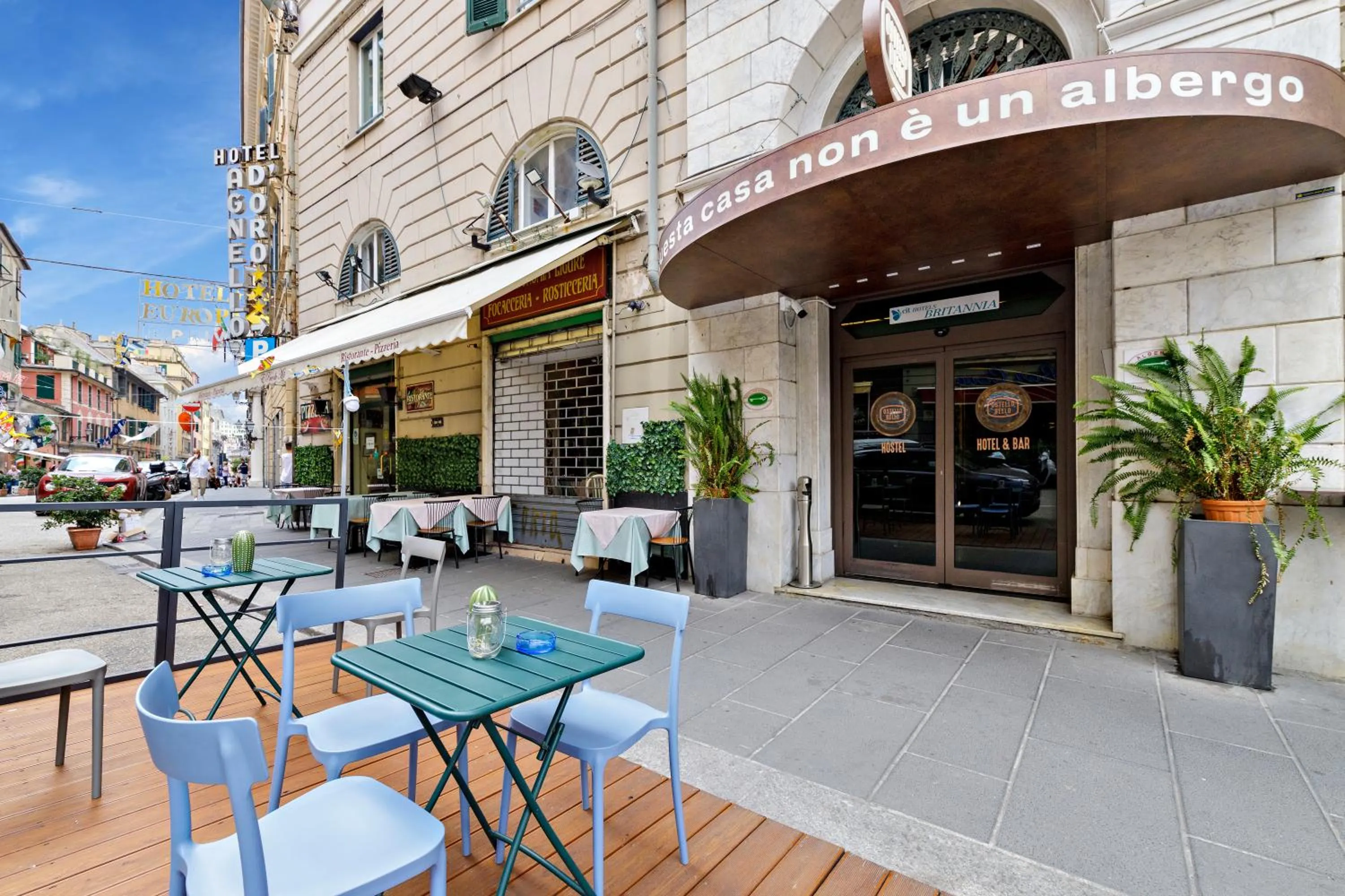 Property building in Ostello Bello Genova