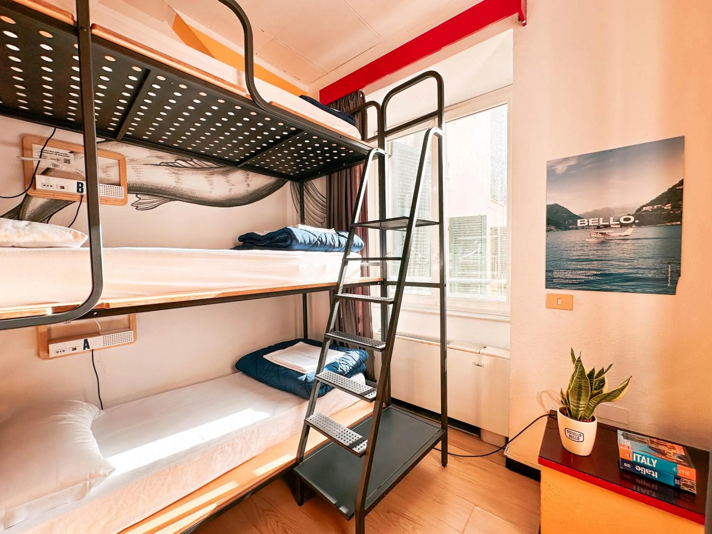 Bed in Ostello Bello Genova