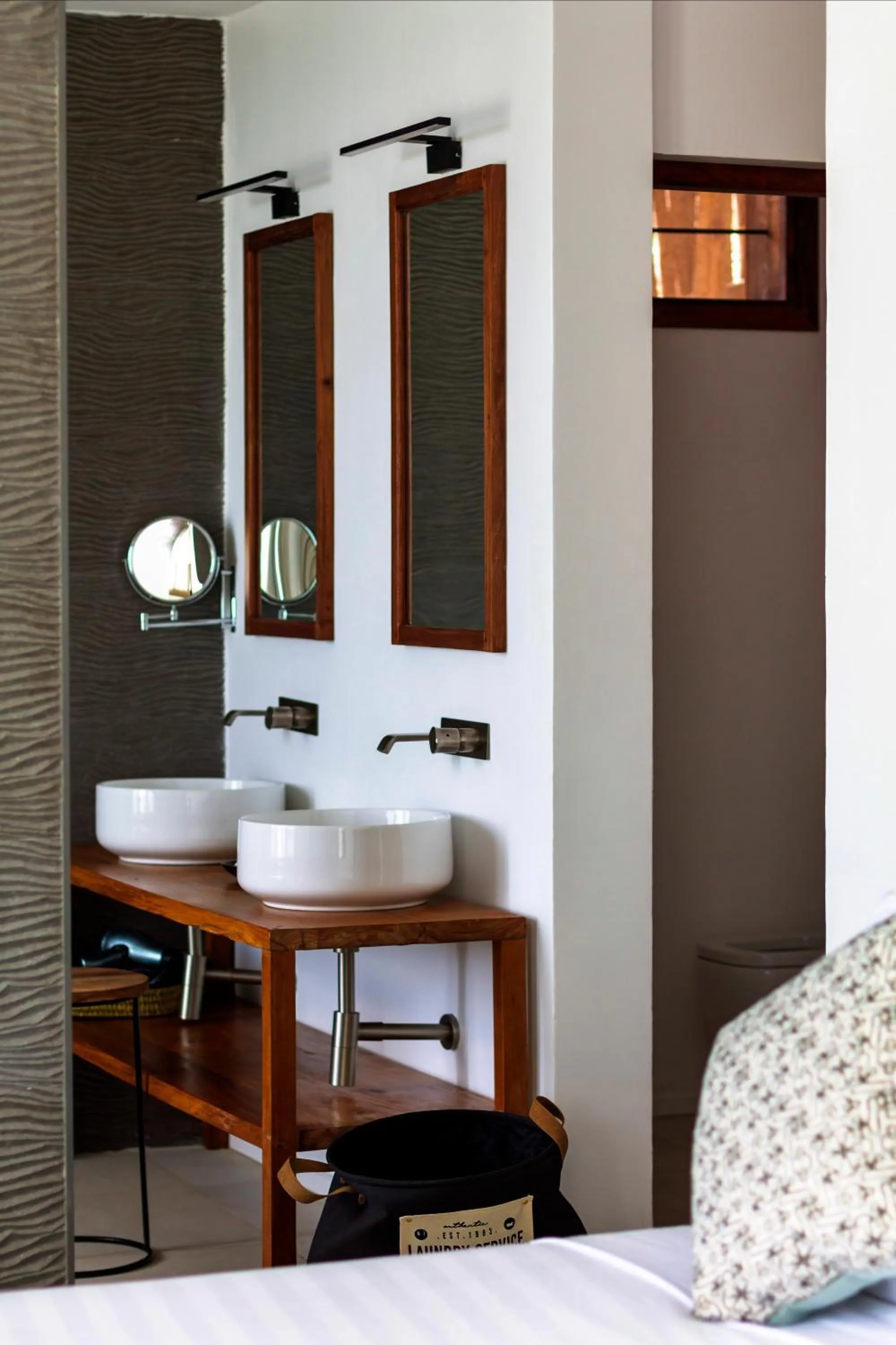 Bed in Karafuu Beach Resort & Spa