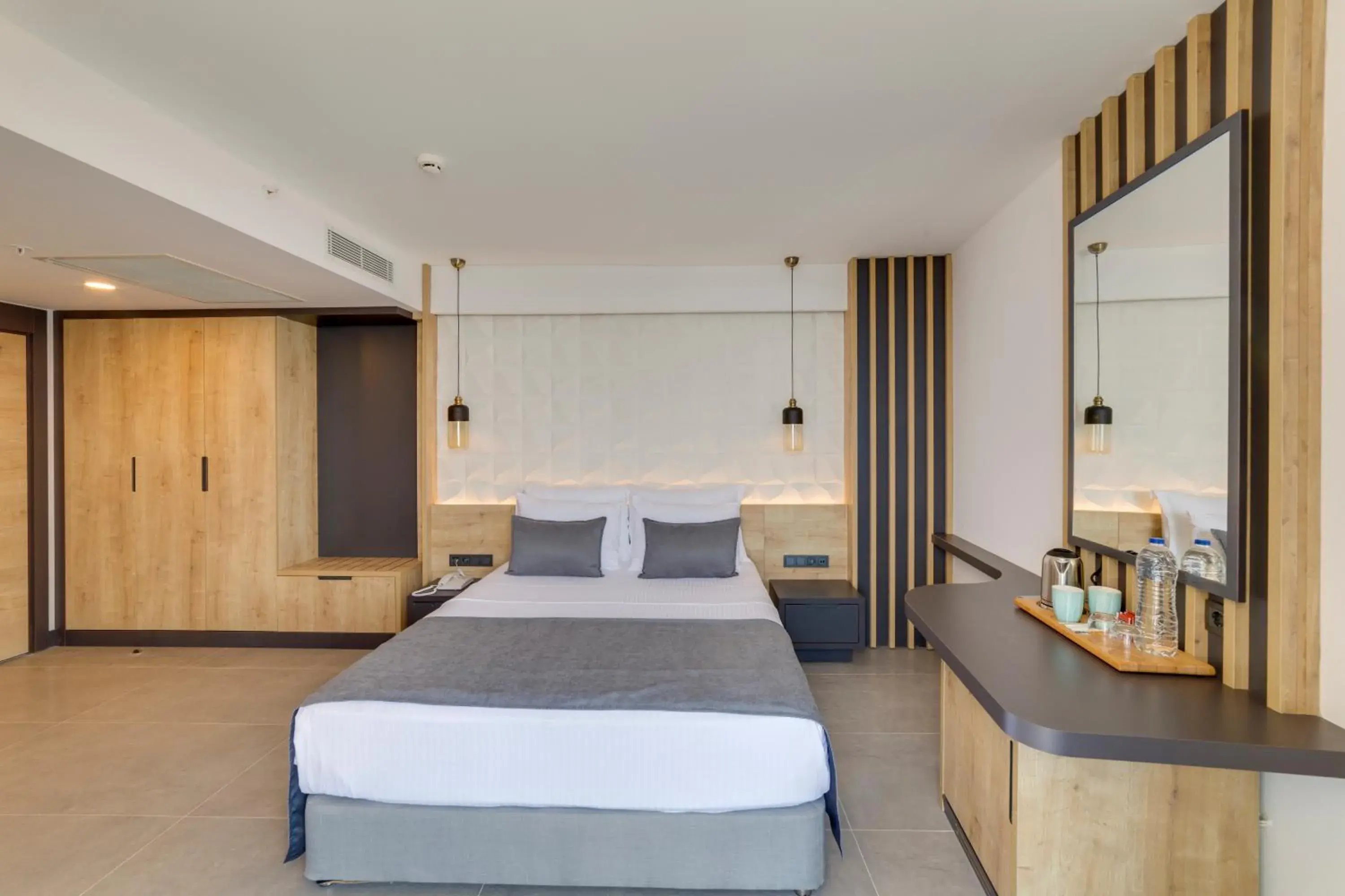 Superior Double or Twin Room in Signature Blue Resort Kuşadası Superior Double or Twin Room in Signature Blue Resort Kuşadası