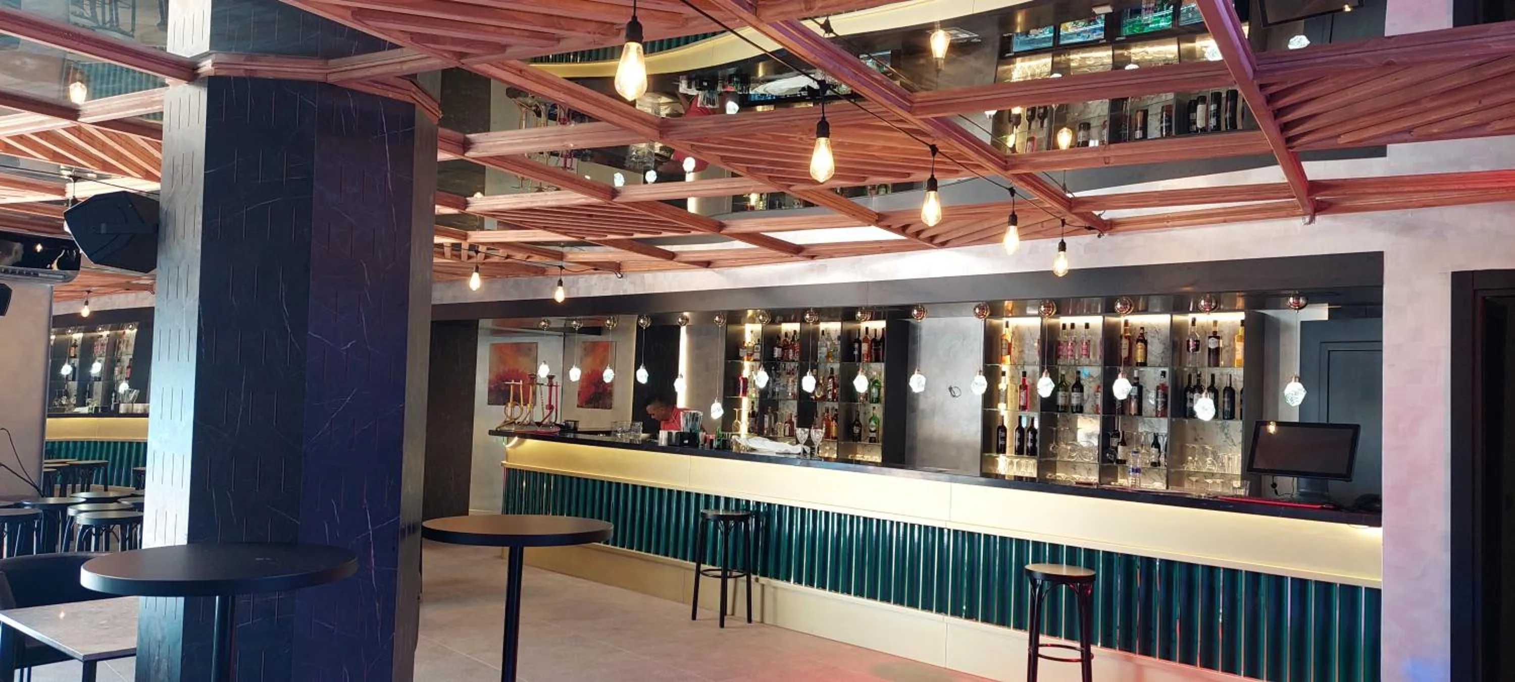 Lounge or bar in Signature Blue Resort Kuşadası