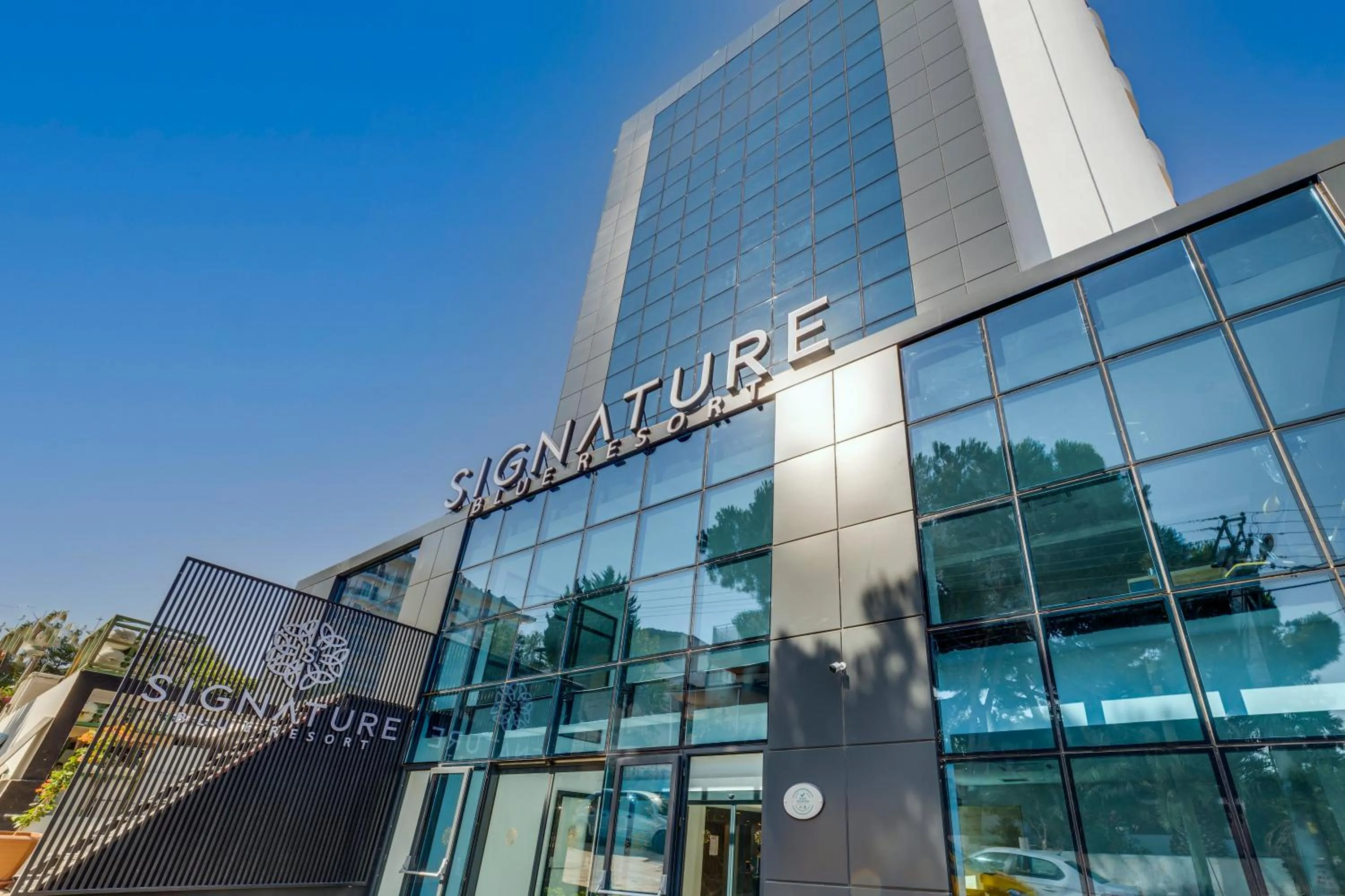 Property building in Signature Blue Resort Kuşadası